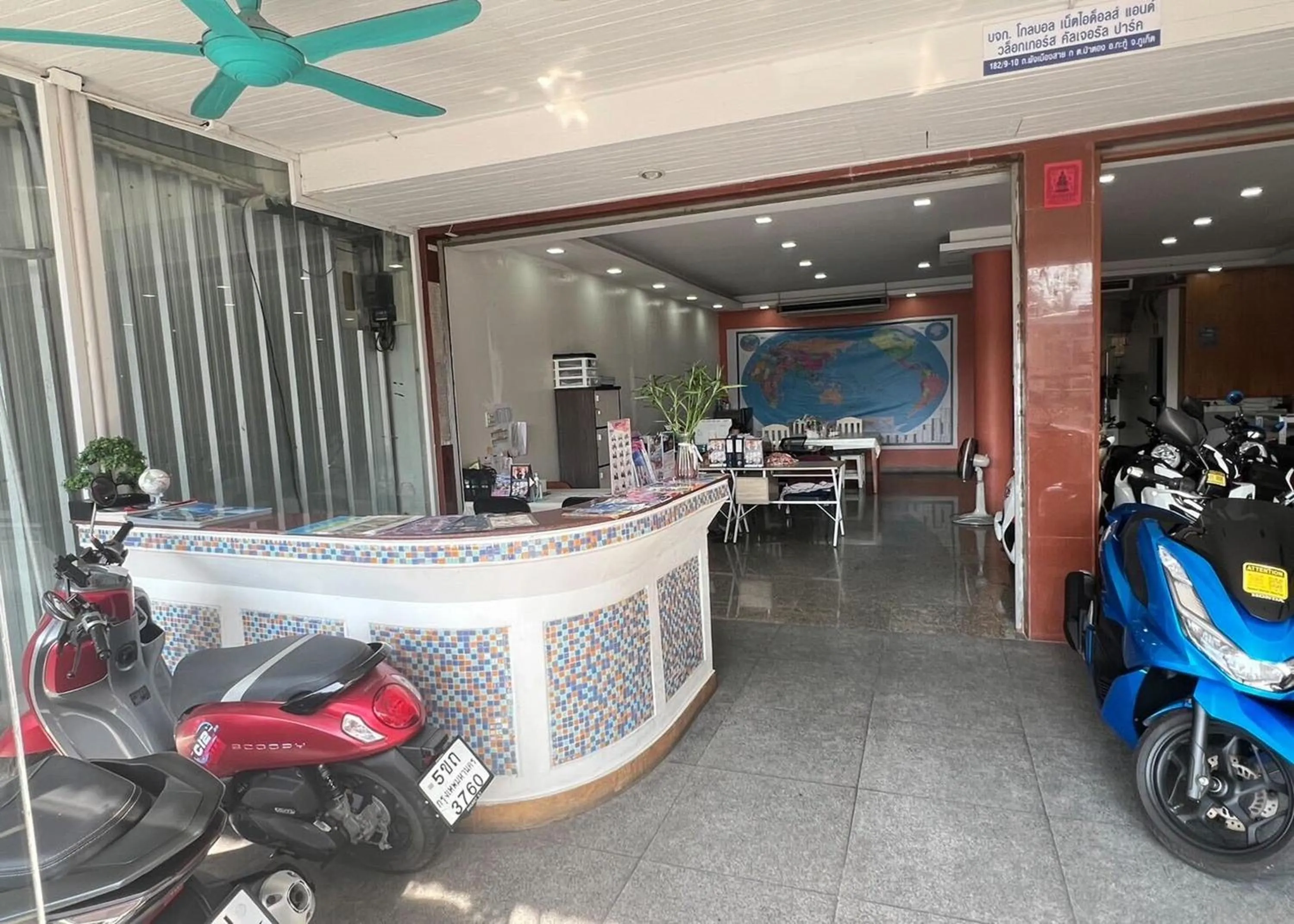 Lobby or reception in One World One Home Patong 1