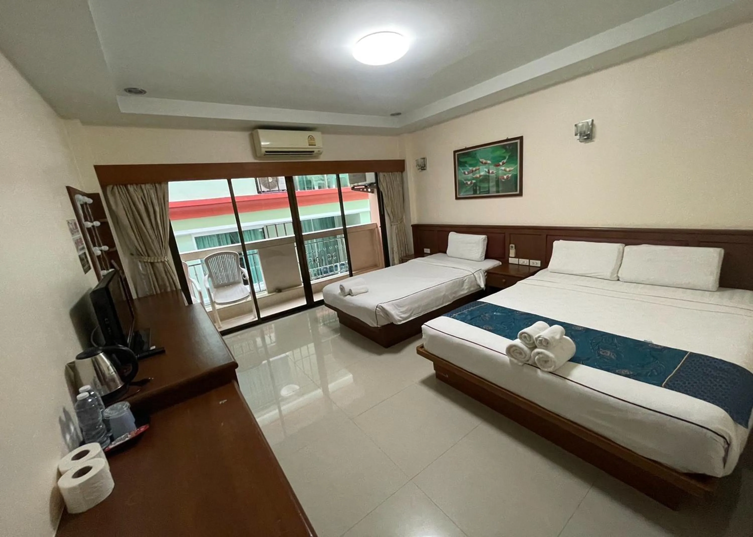 Bed in One World One Home Patong 1