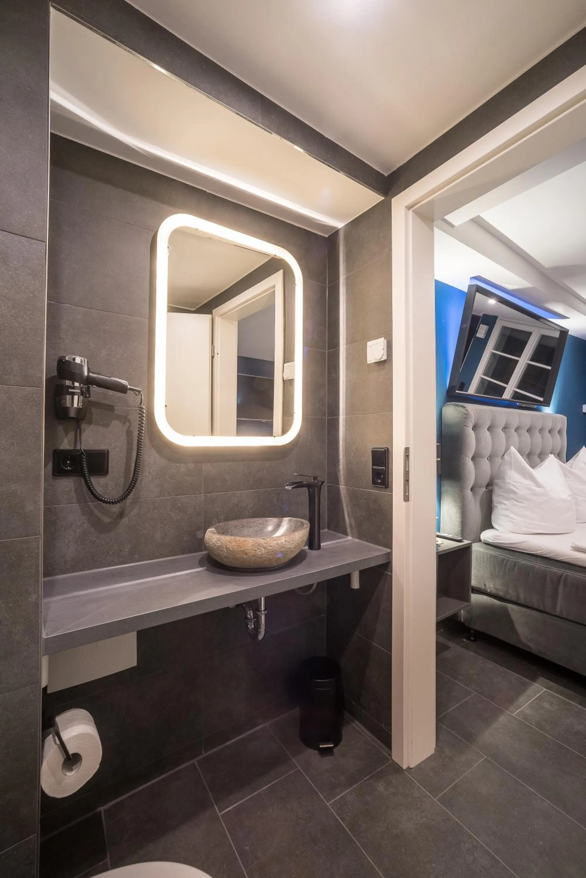 Bathroom, Bed in Apartment Zentral im Herzen der Altstadt