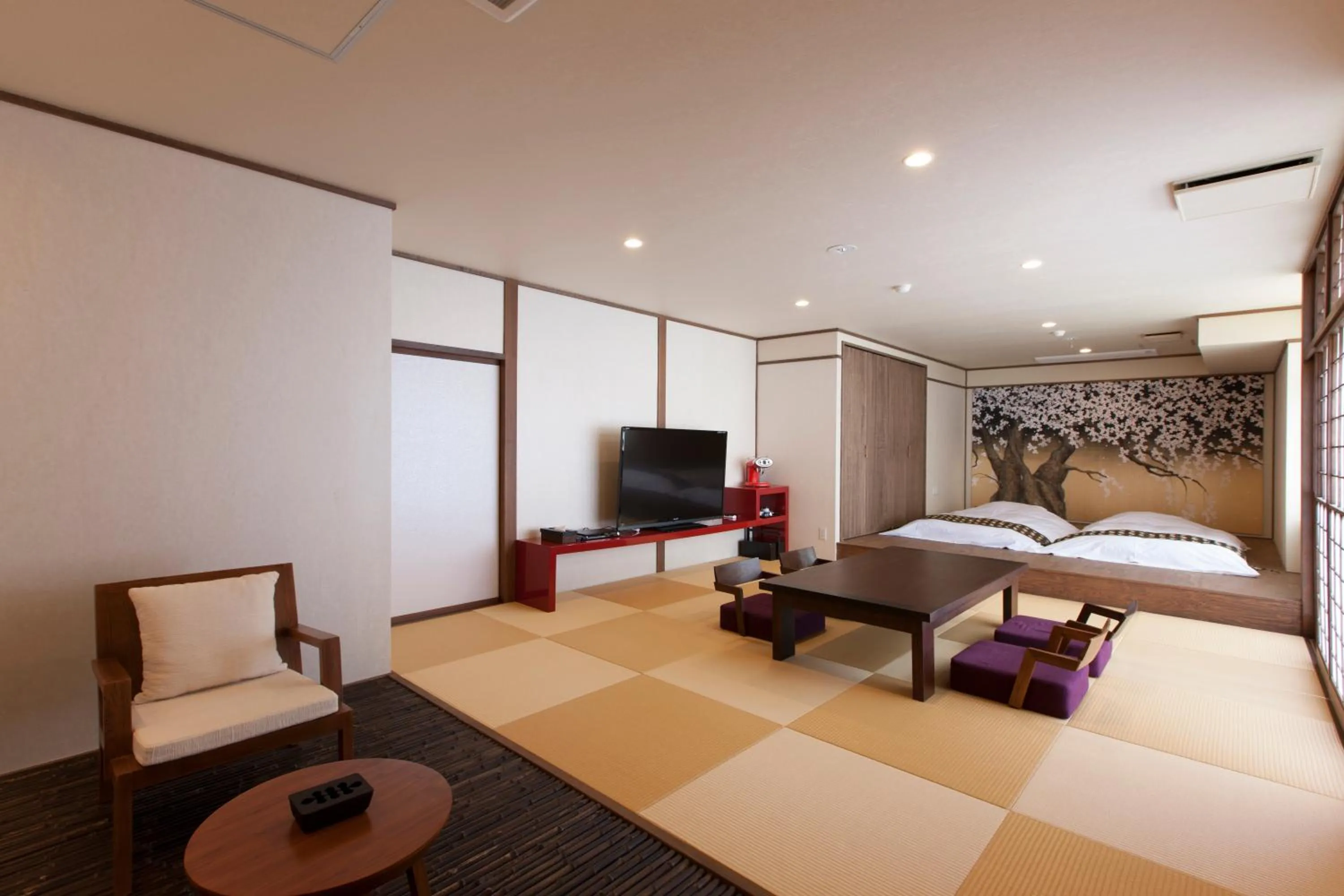 Decorative detail, Bed in Iwaiyado Jyuan Nikko Kawaji onsen