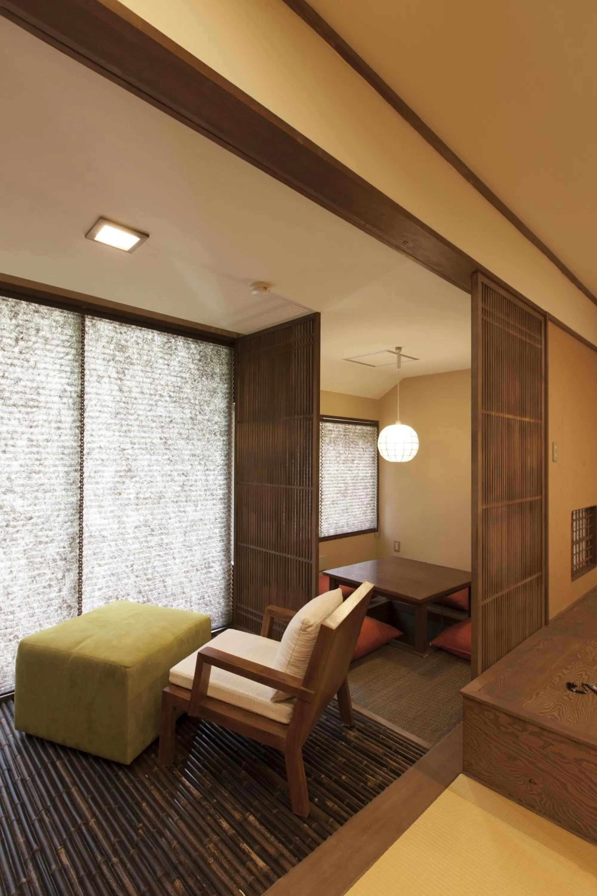 Photo of the whole room, Bed in Iwaiyado Jyuan Nikko Kawaji onsen