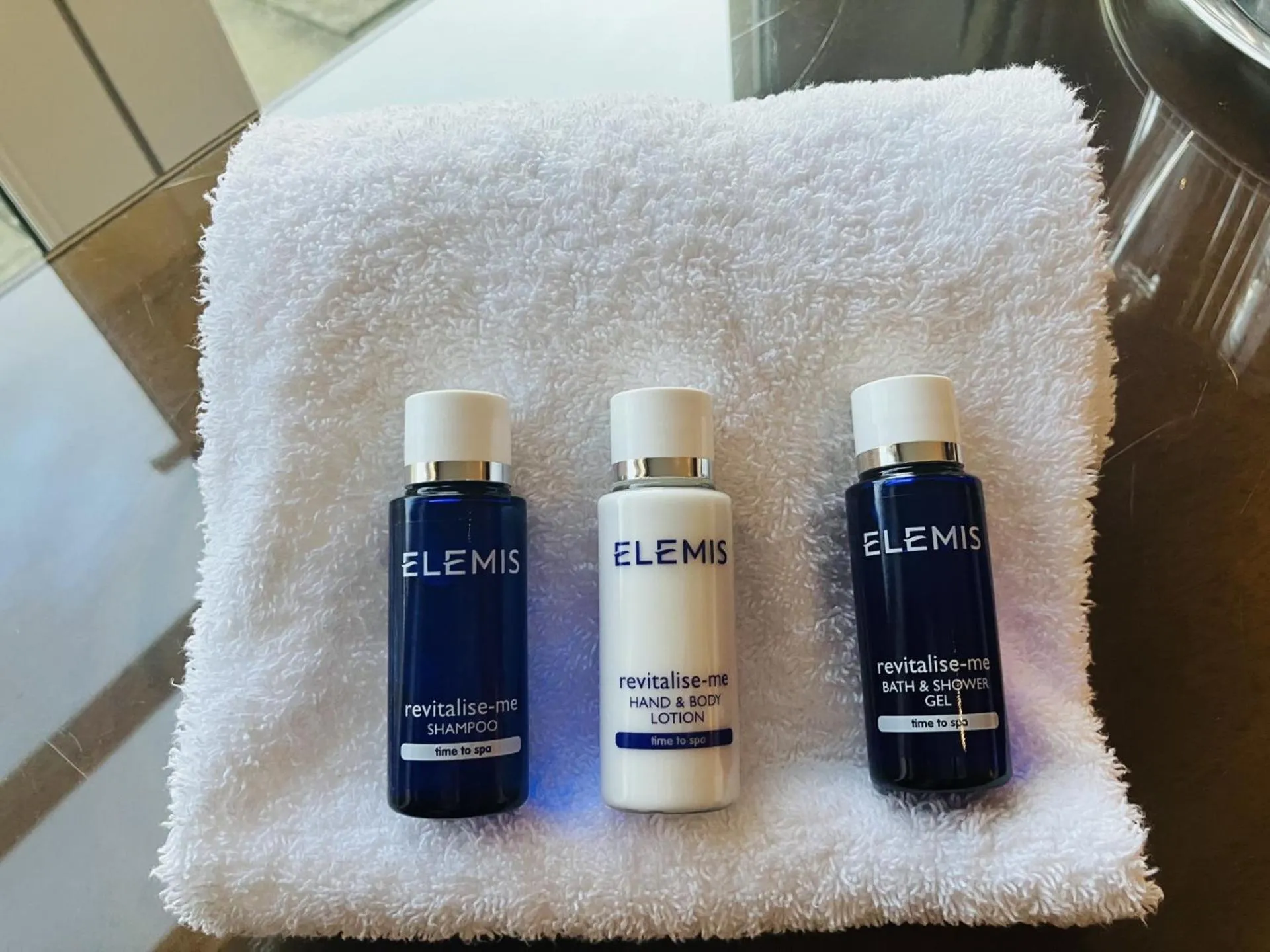 Bathroom in Macdonald Houstoun House