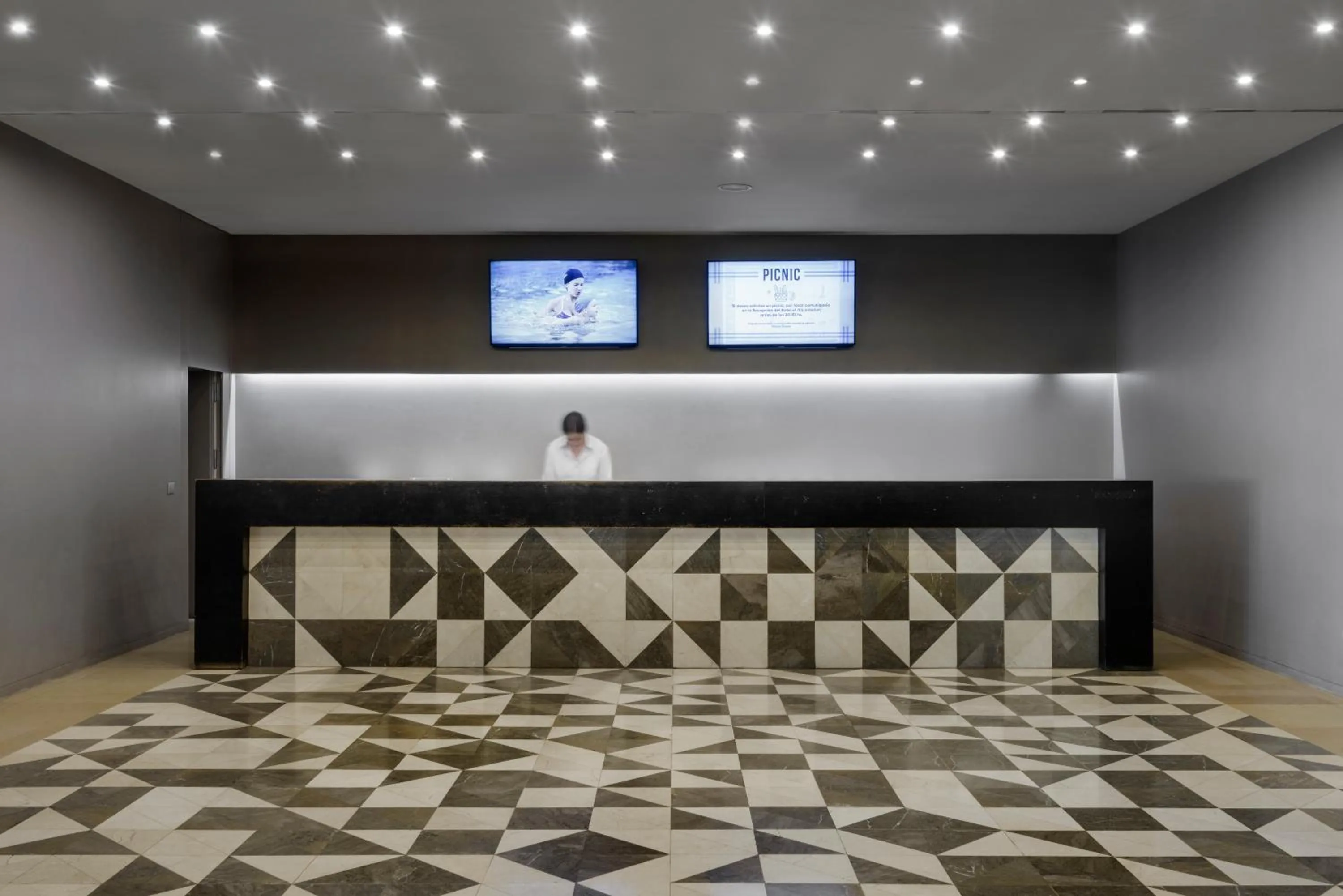 Lobby or reception in Hotel Continental Balneario de Panticosa