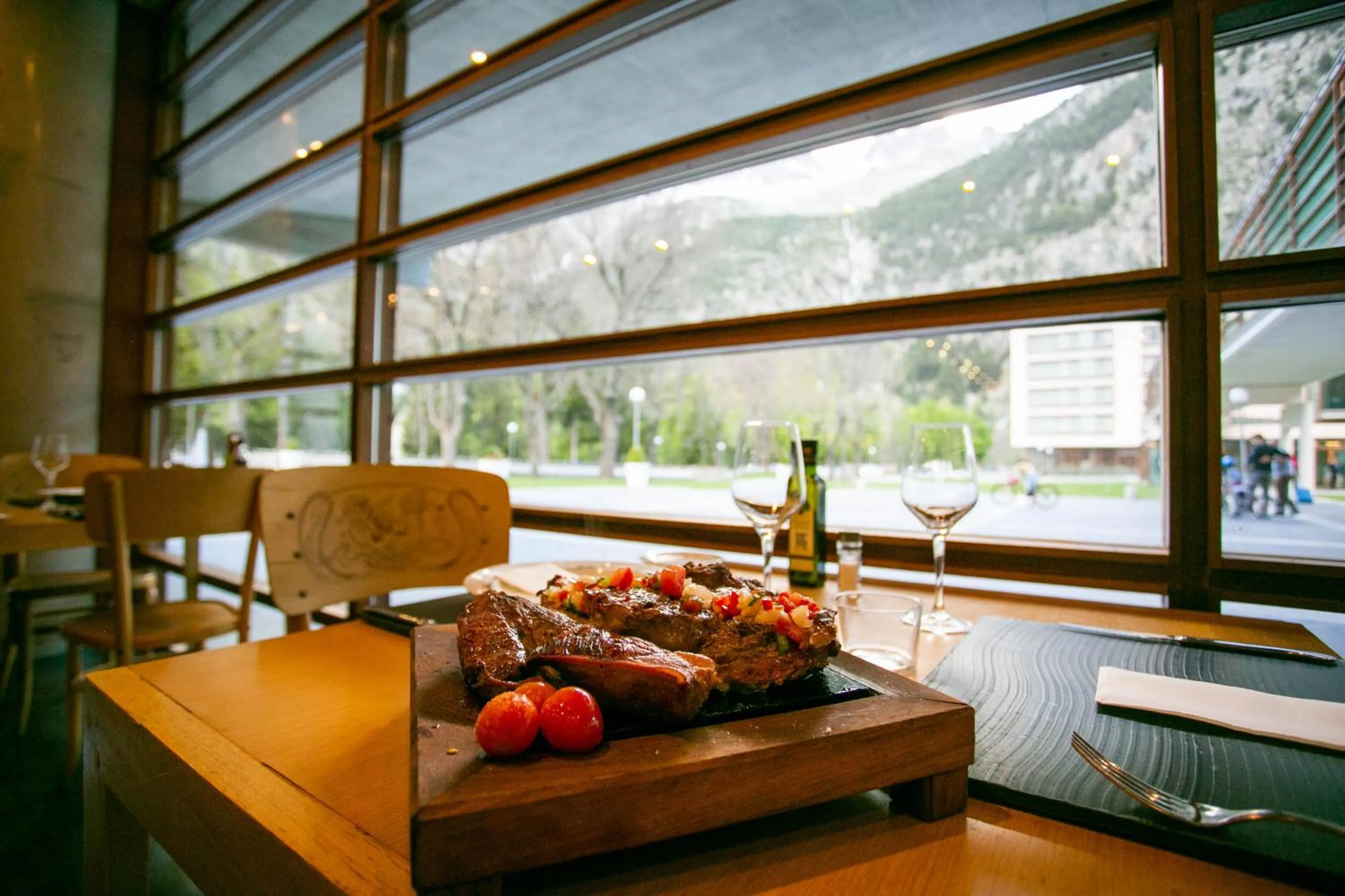 Food and drinks in Hotel Continental Balneario de Panticosa