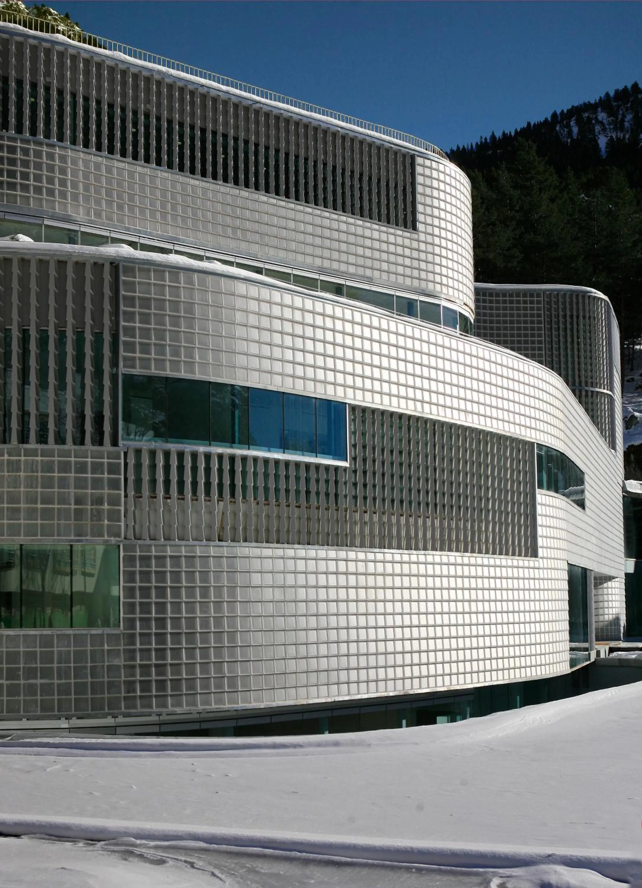 Spa and wellness centre/facilities in Hotel Continental Balneario de Panticosa