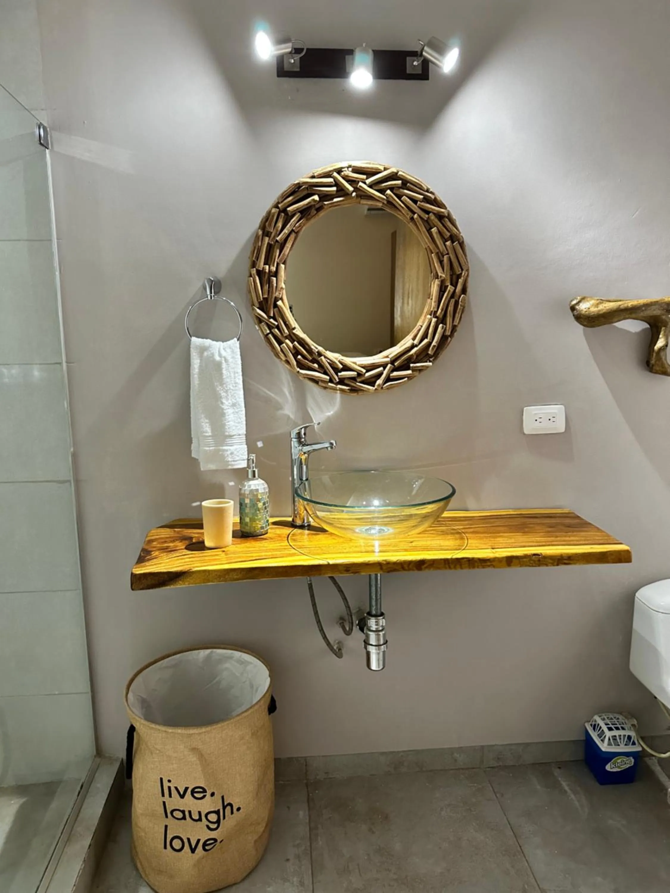 Bathroom in Namaste Beach Club & Hotel