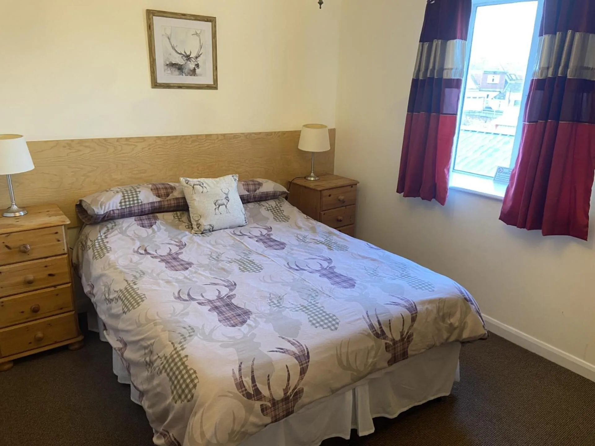 Bedroom, Bed in The Jolly Drayman Pub and Hotel