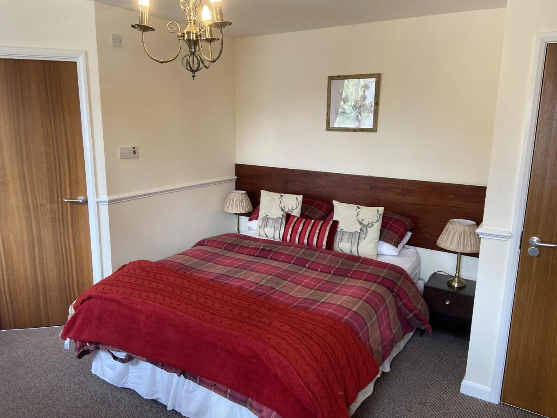Bedroom, Bed in The Jolly Drayman Pub and Hotel