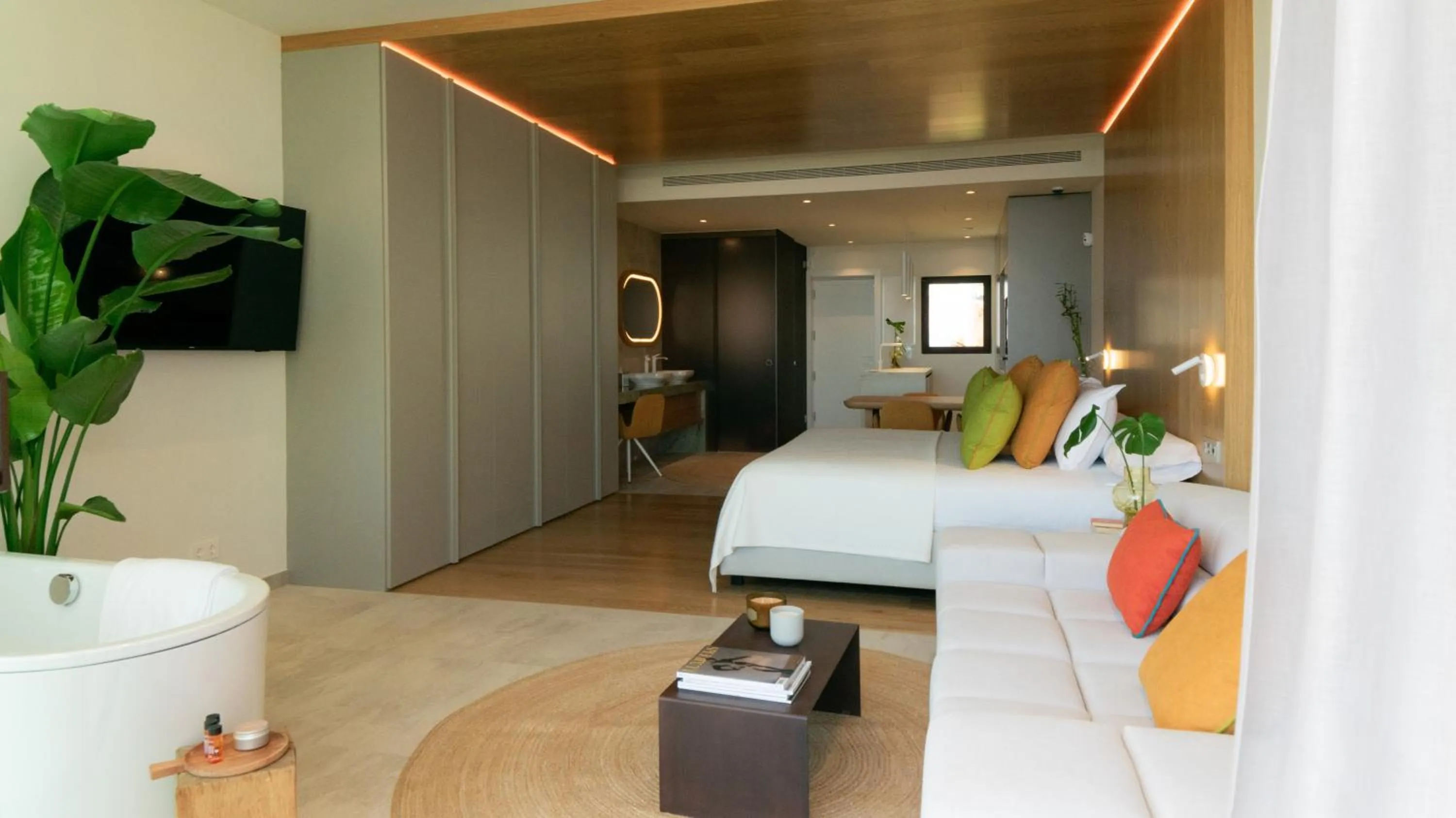 Bed in Leiro Residences - Preferred Hotels & Resorts