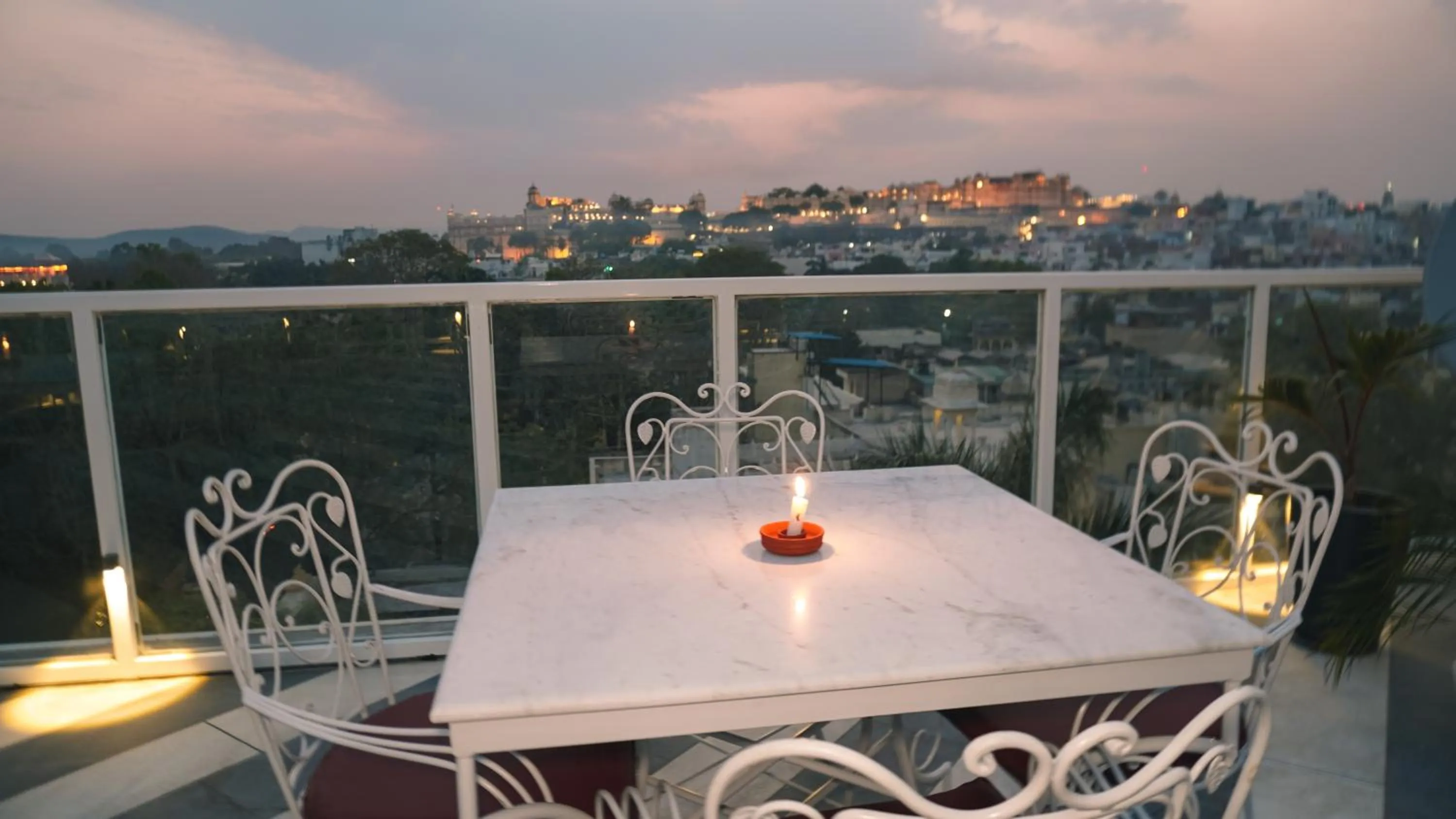 Patio in Hotel Naren Villa