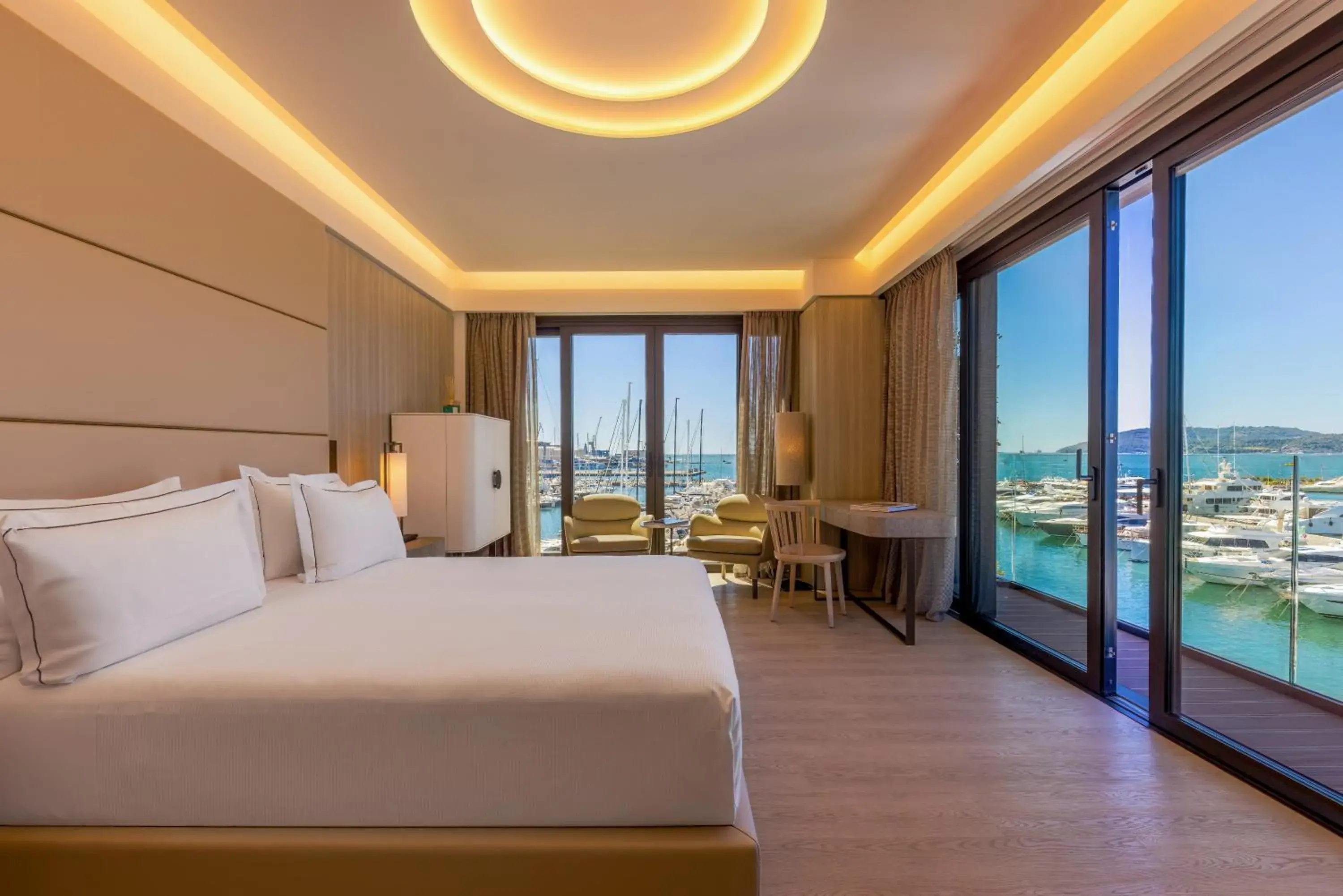 Deluxe Family Suite in Porto Lotti Suite Hotel Deluxe Family Suite in Porto Lotti Suite Hotel