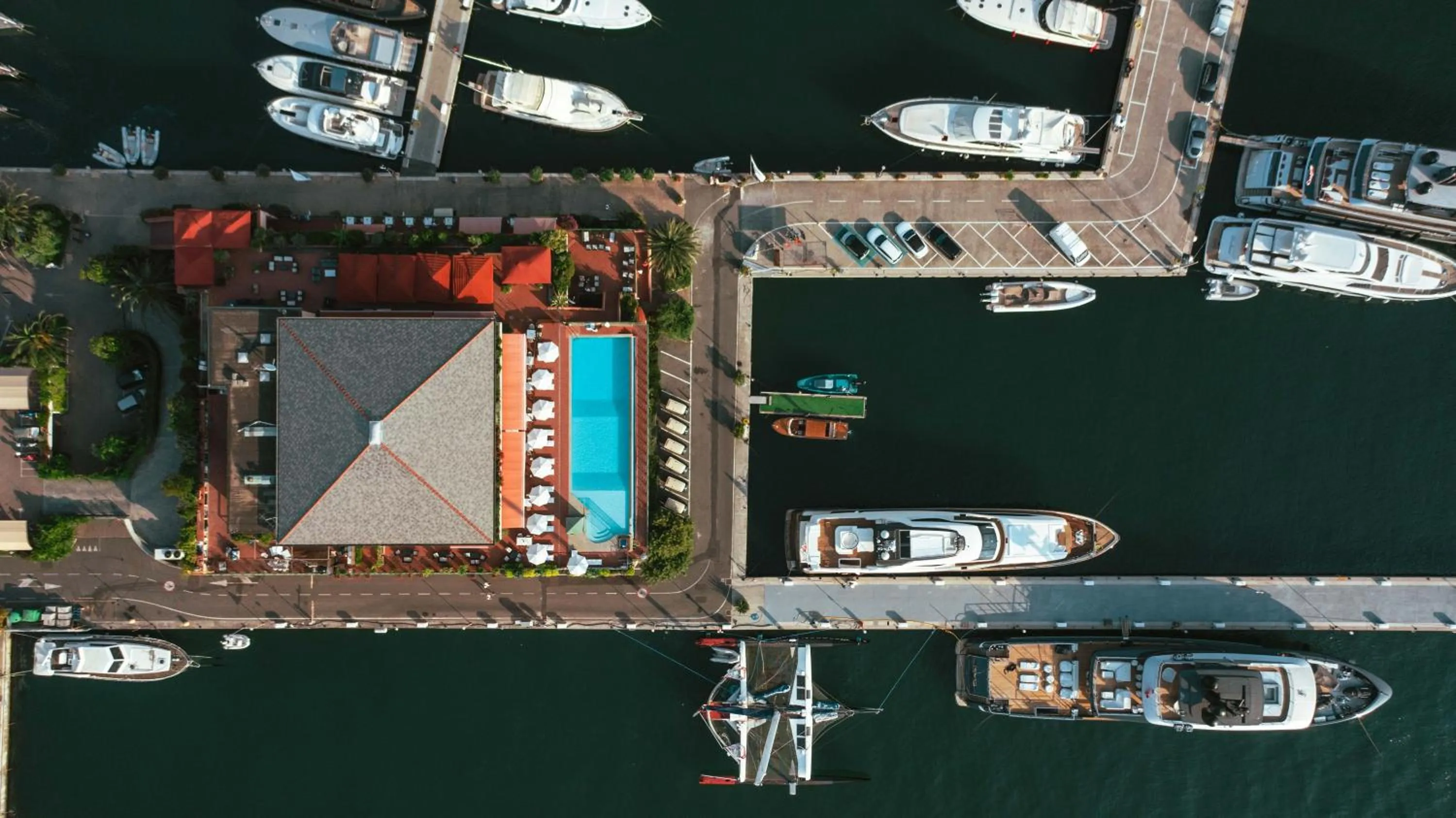 Bird's eye view in Porto Lotti Suite Hotel