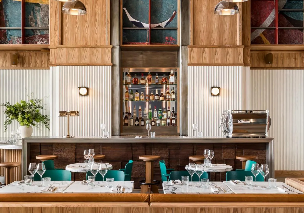 Restaurant/places to eat in La Fondation