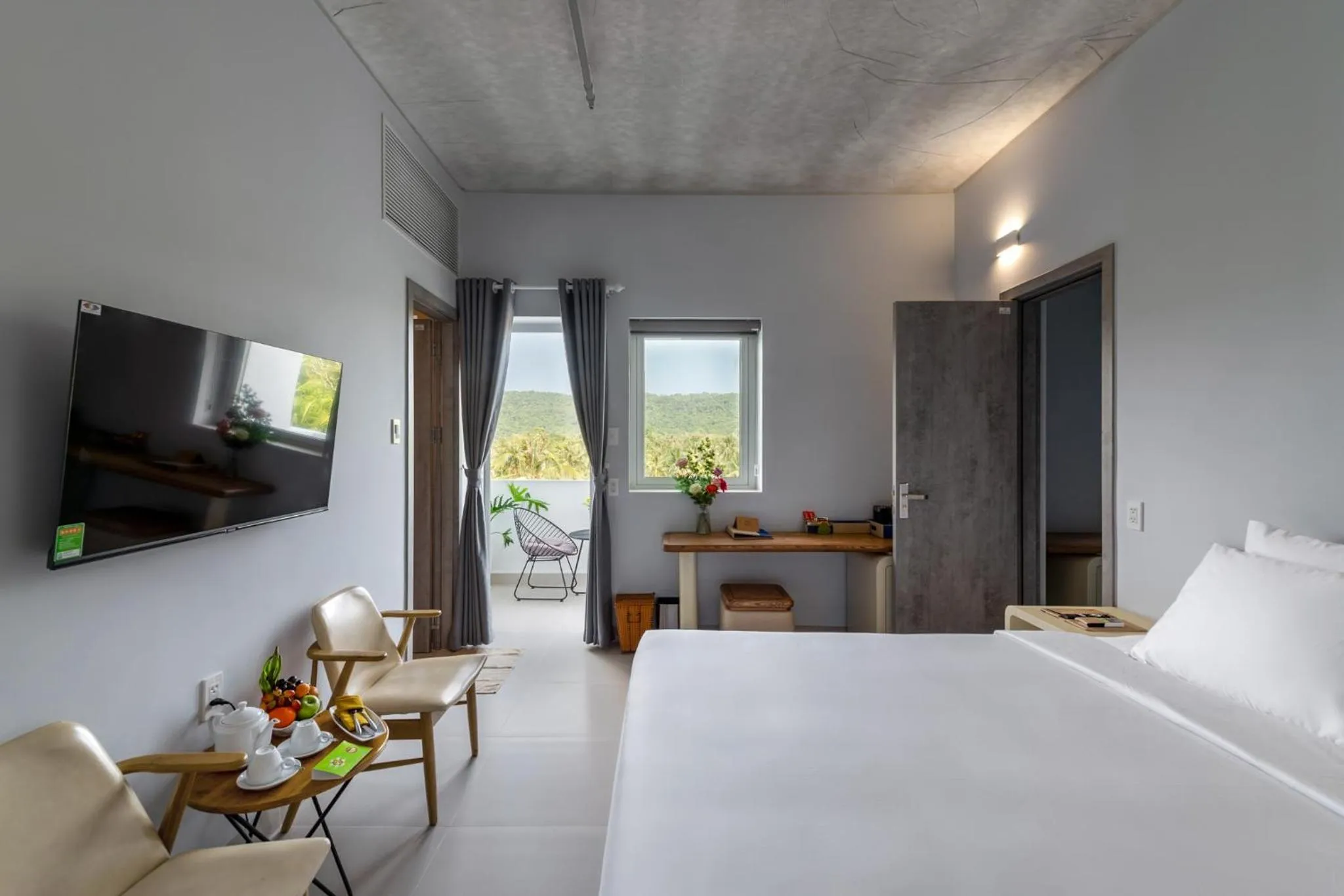 Bed in The Up Phu Quoc