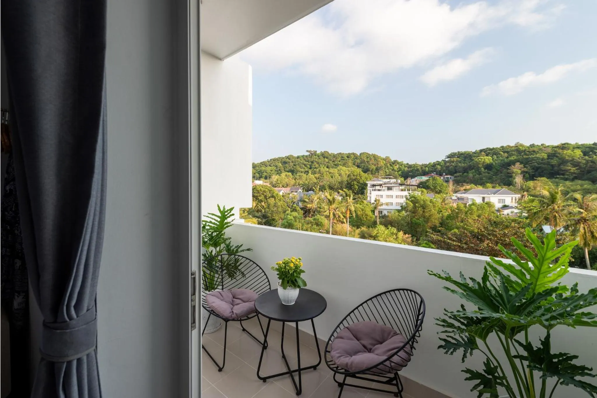 Mountain view in The Up Phu Quoc