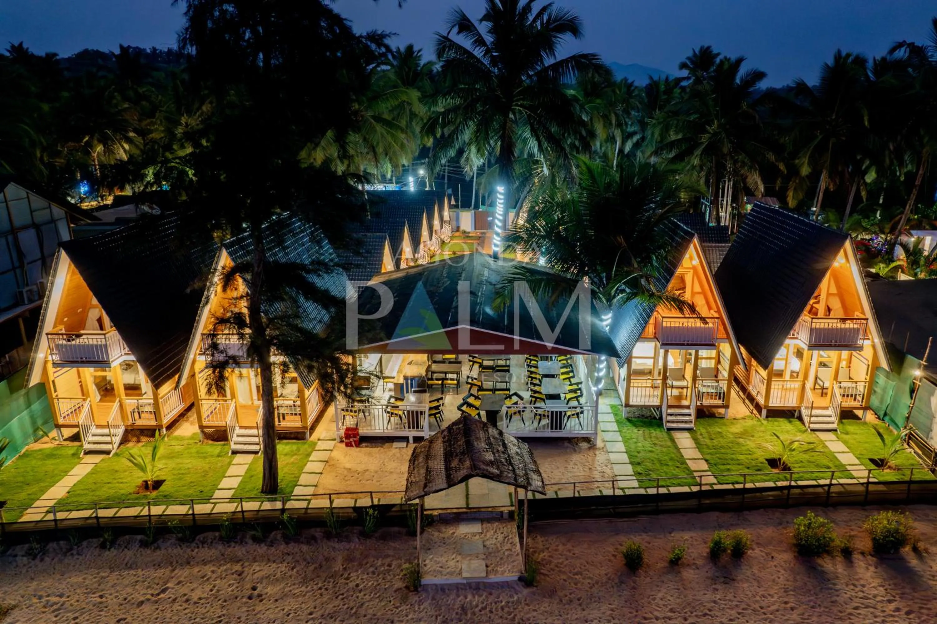 Property building in Agonda Palm Beach Resort