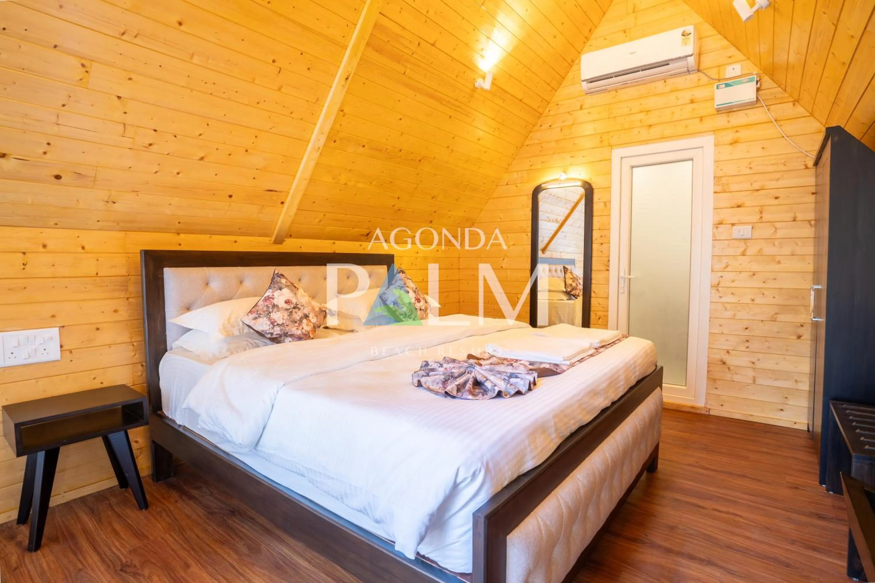 Bed in Agonda Palm Beach Resort