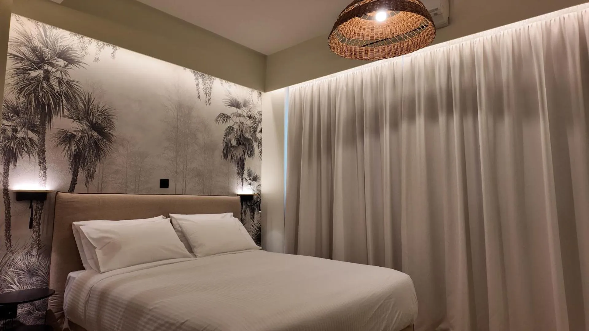 Bed in Euphoria Apartments Monastiraki
