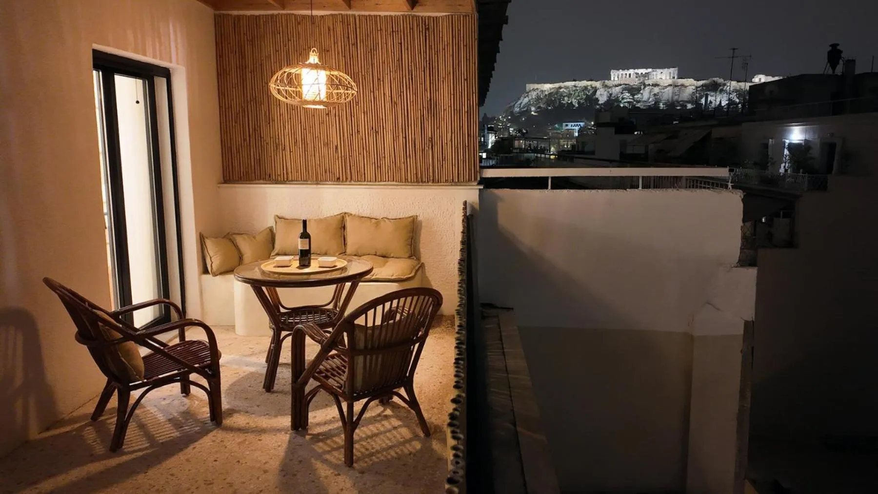 Patio in Euphoria Apartments Monastiraki