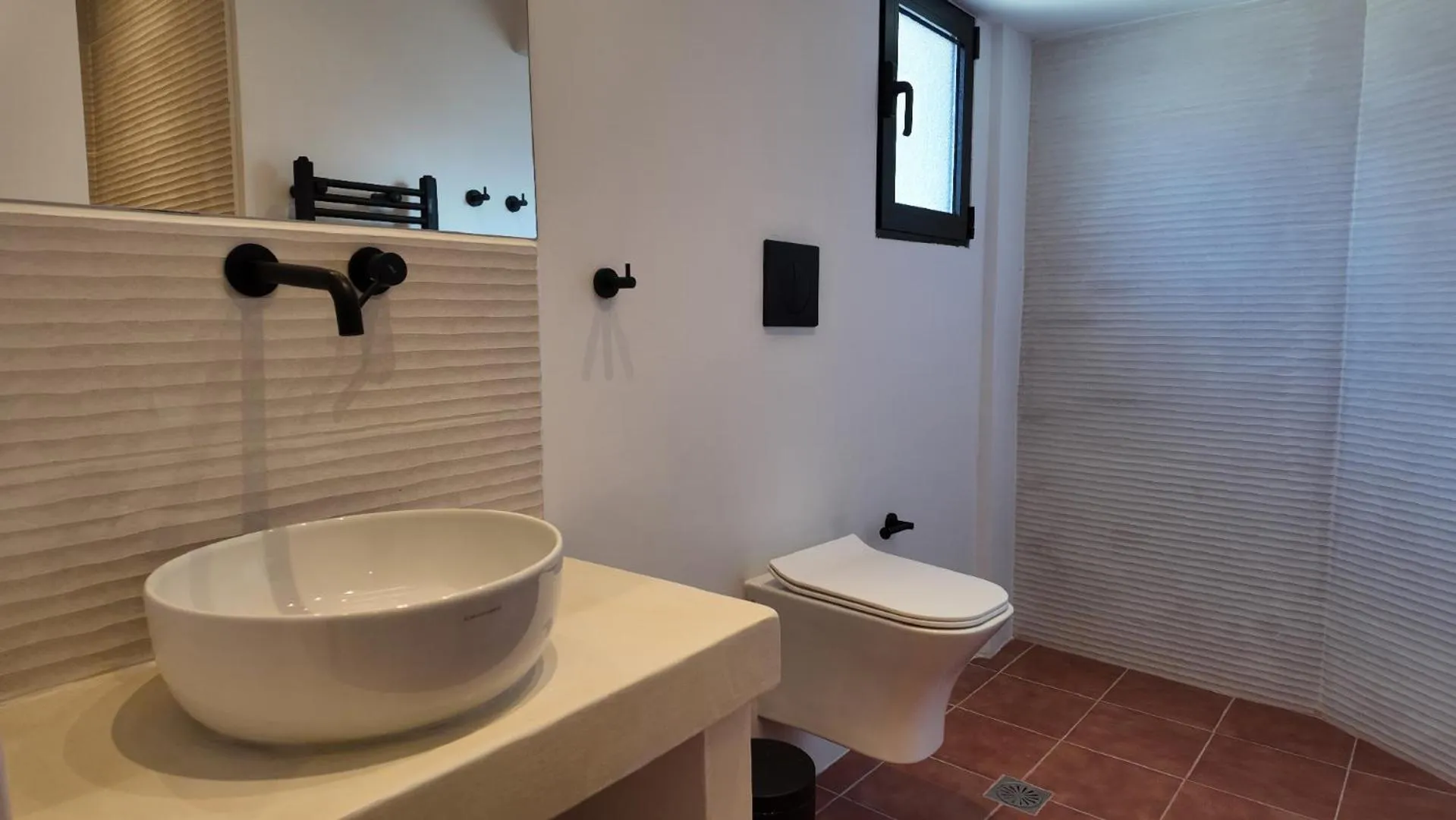 Shower in Euphoria Apartments Monastiraki
