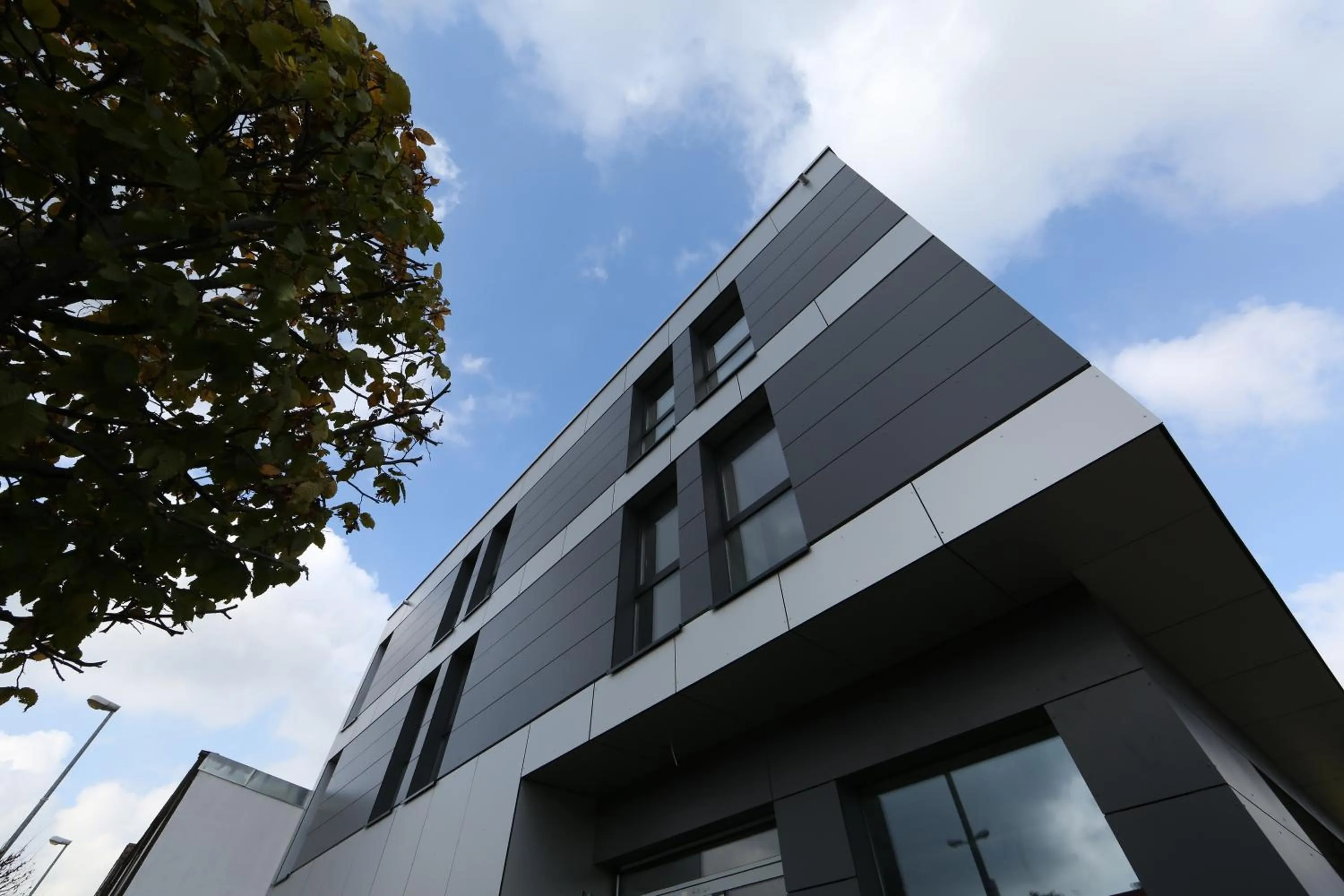 Facade/entrance in Economy-Hotel