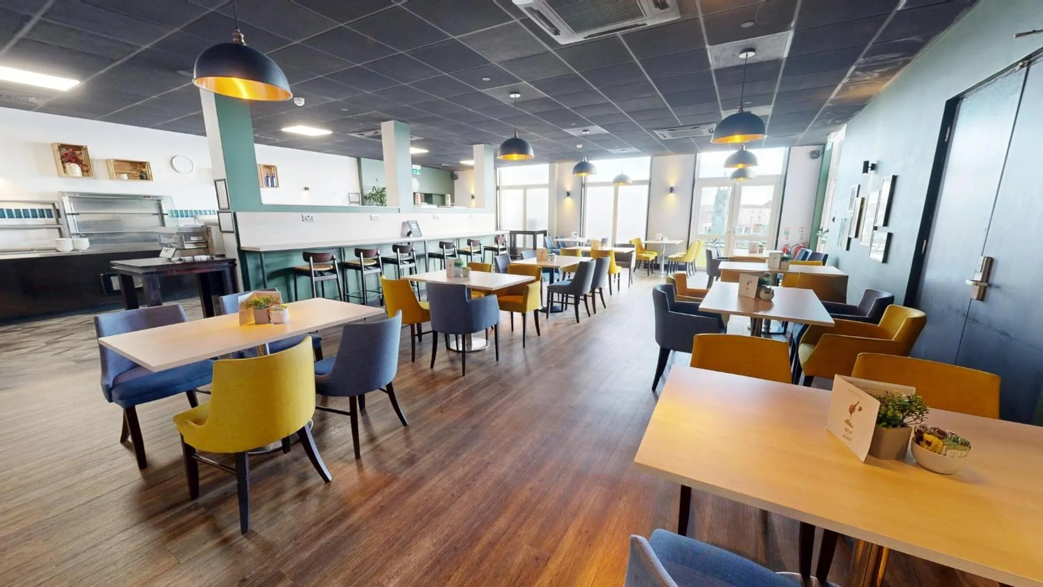 Breakfast in Holiday Inn Kenilworth - Warwick by IHG