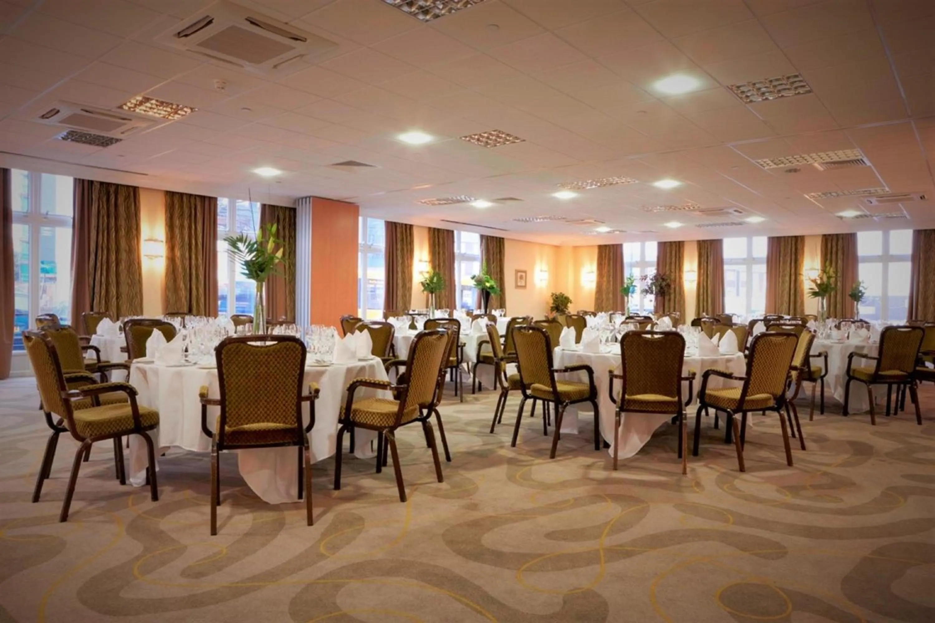 Meeting/conference room in Holiday Inn Kenilworth - Warwick by IHG