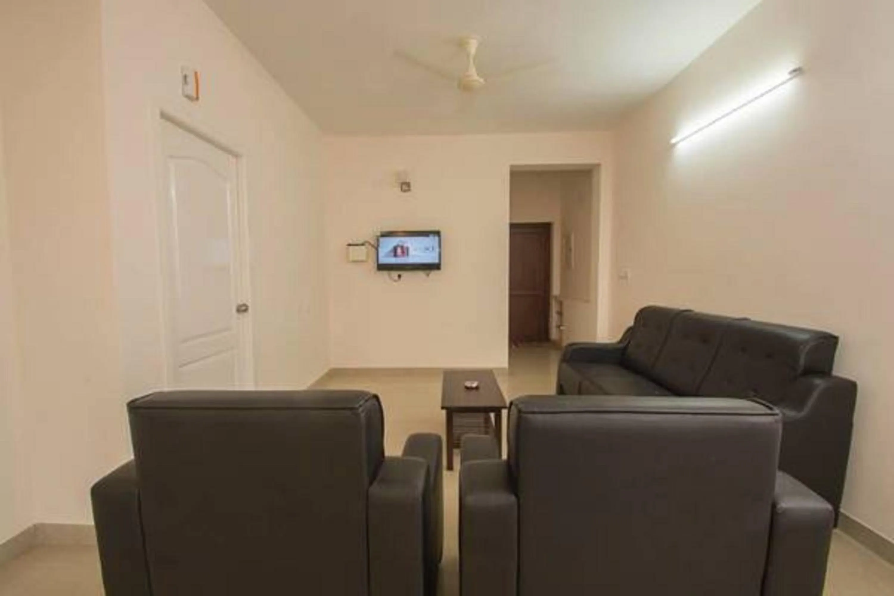 Living room in ThulasiRams Service Apartments