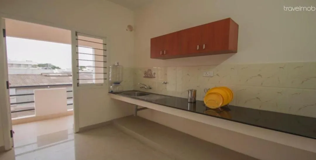 Kitchen or kitchenette in ThulasiRams Service Apartments