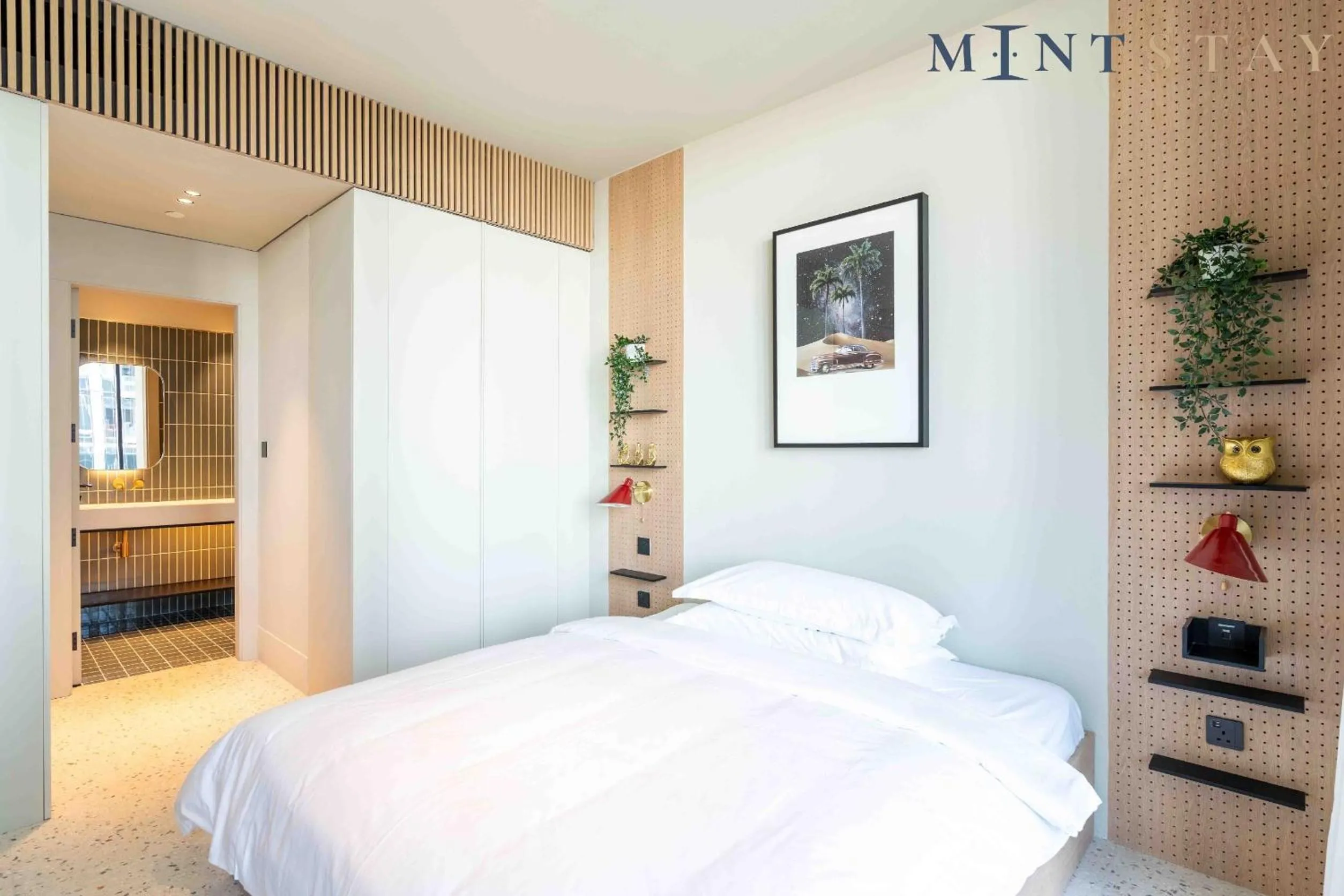 Bed in Upside Living, Business Bay Dubai - Mint Stay
