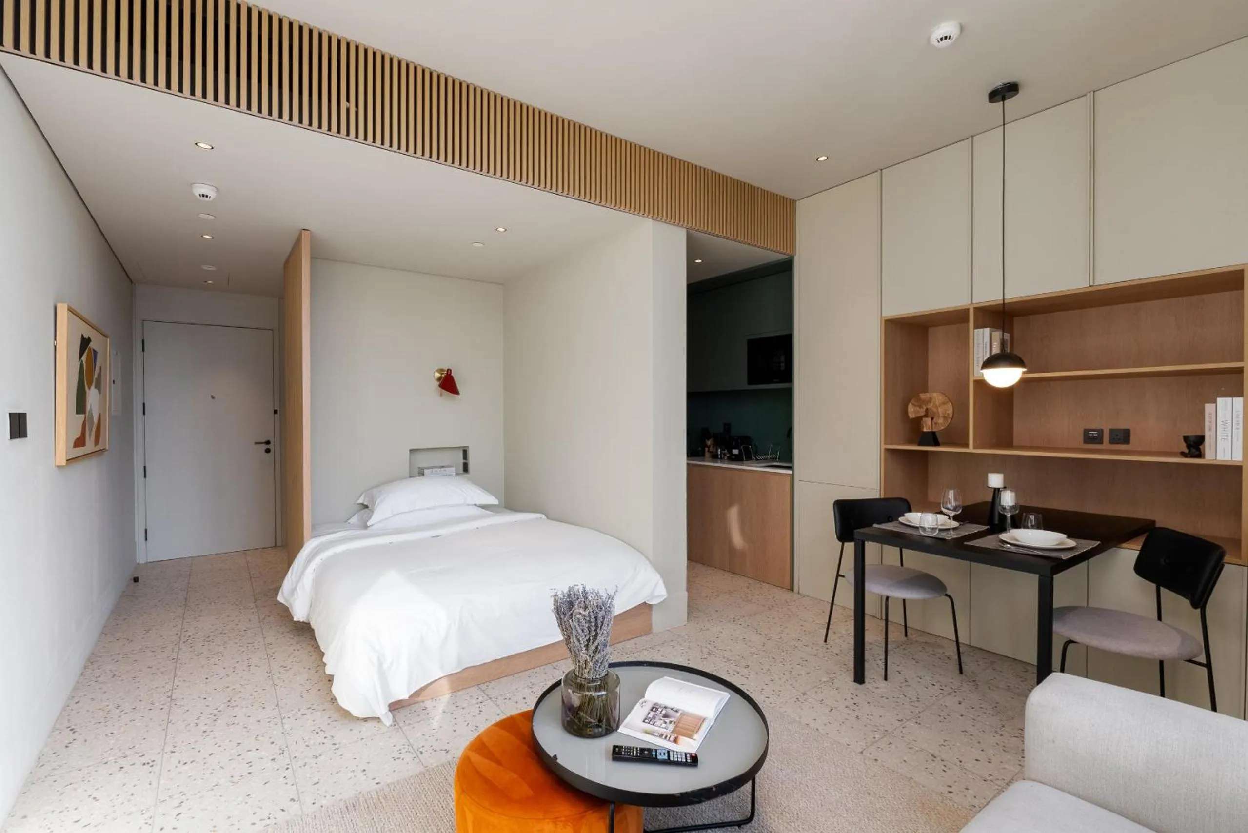 Bed in Upside Living, Business Bay Dubai - Mint Stay