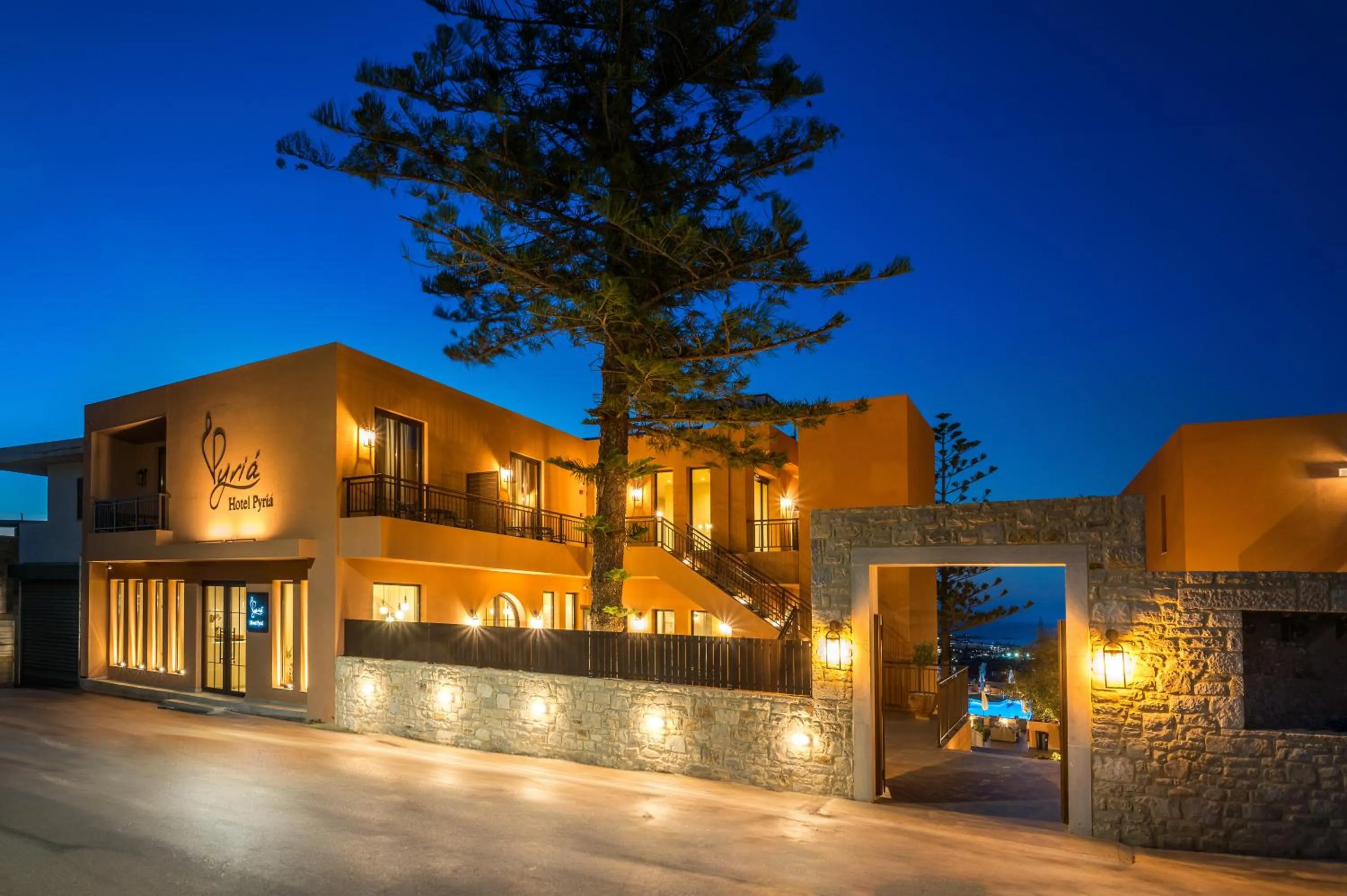 Property building in Hotel Pyriá