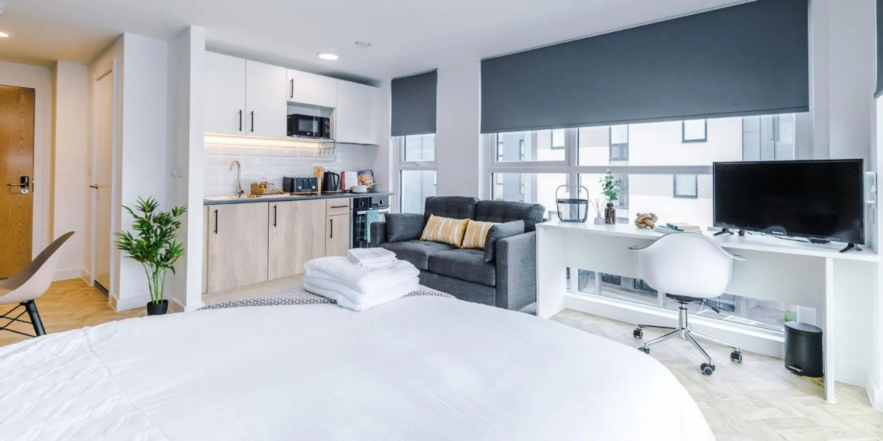 TV and multimedia, Bed in City Studios, Preston