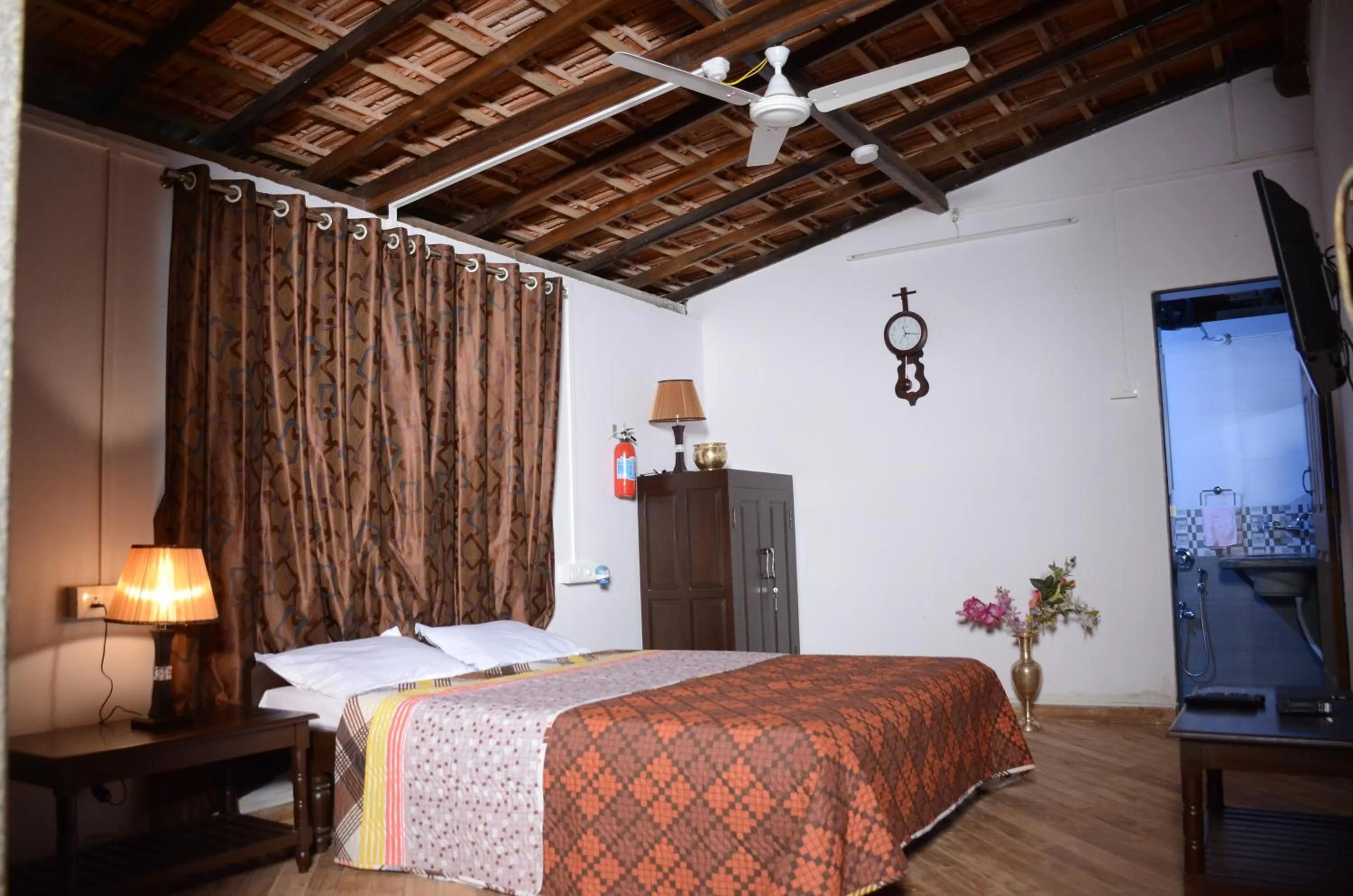 Bedroom, Bed in Beachfront Villas