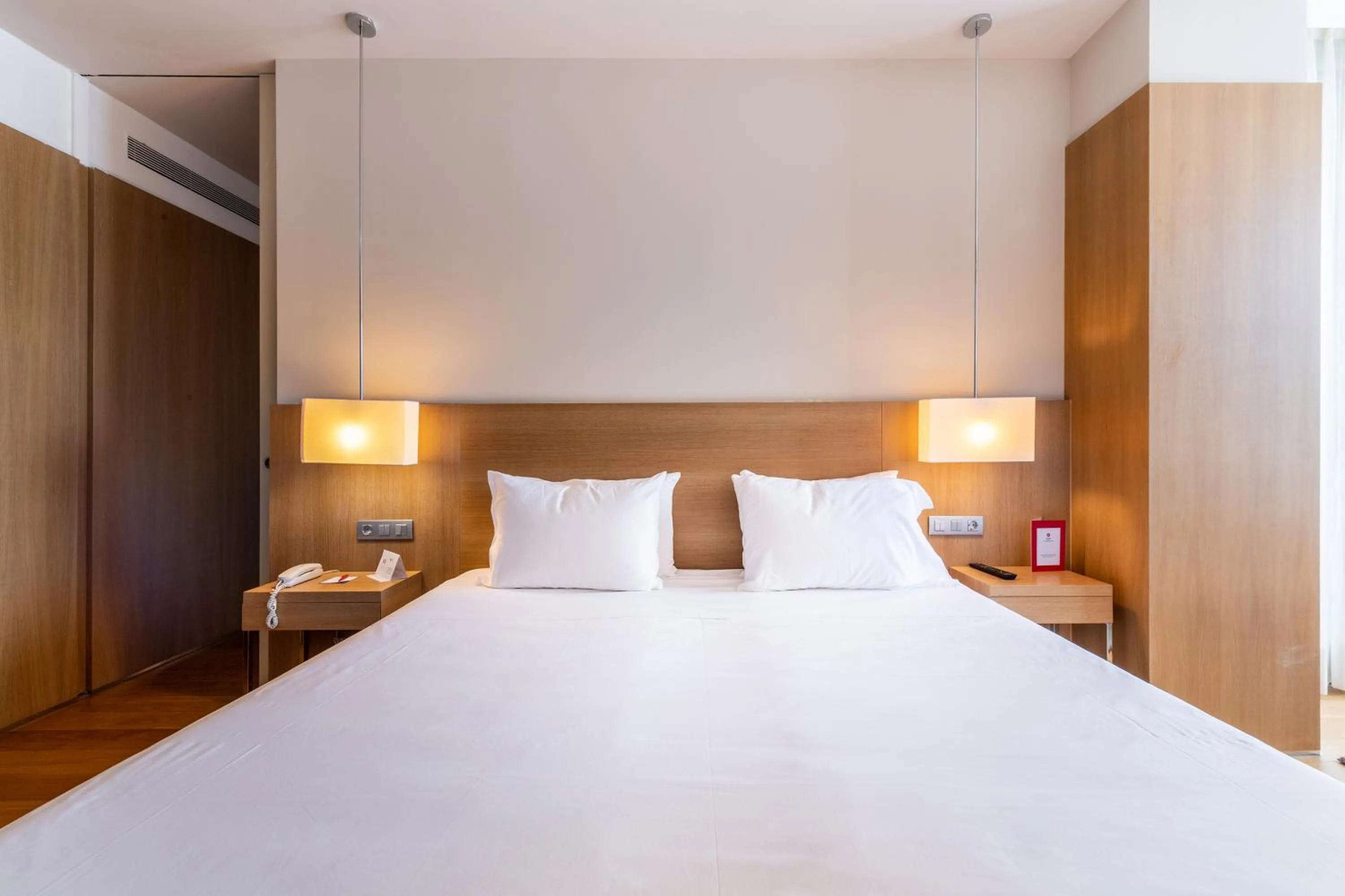 Photo of the whole room, Bed in ​Exe Las Margas Golf