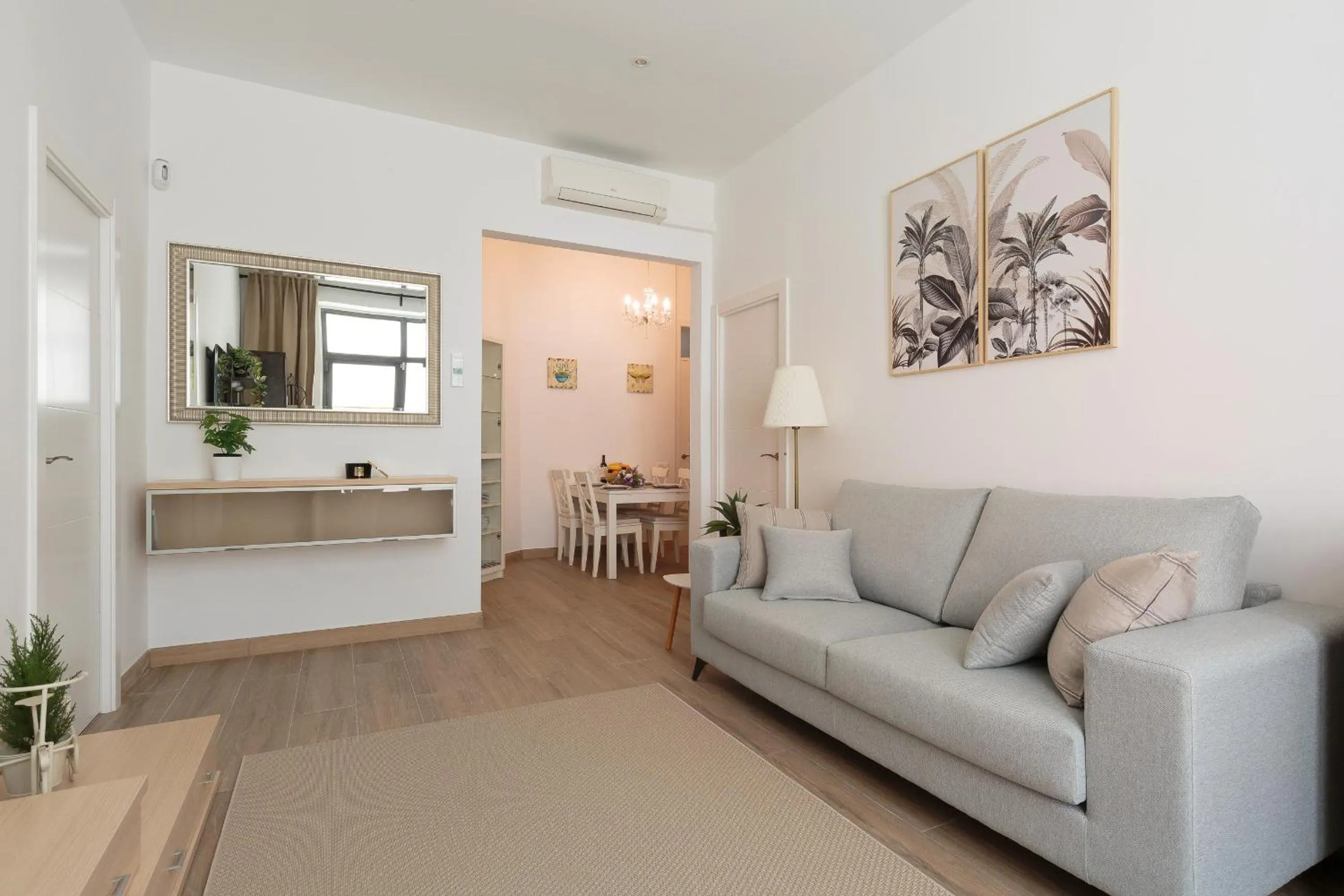 Living room in Sagrada Familia Apartment