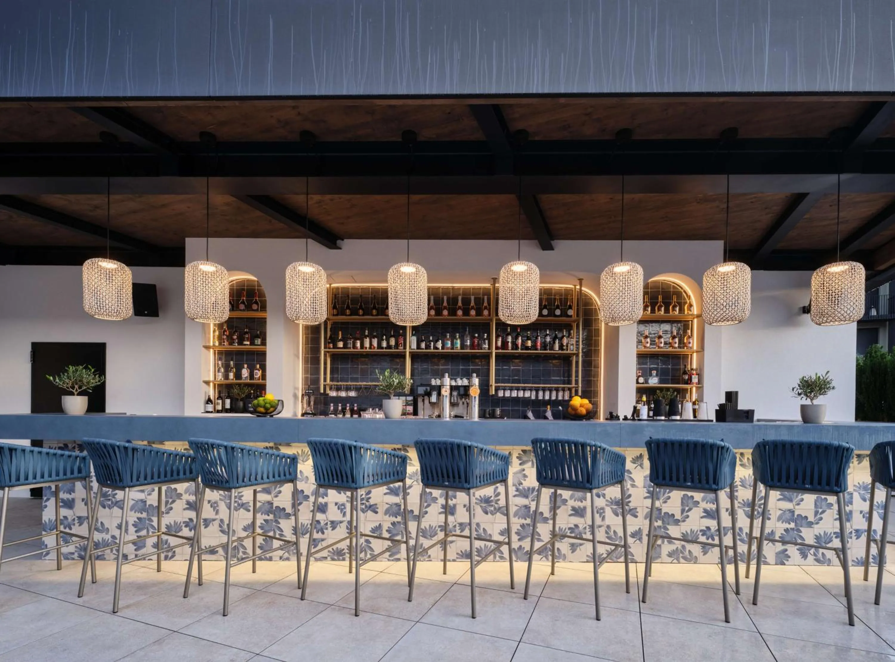 Lounge or bar in Dorint Resort & Spa Locarno-Riazzino