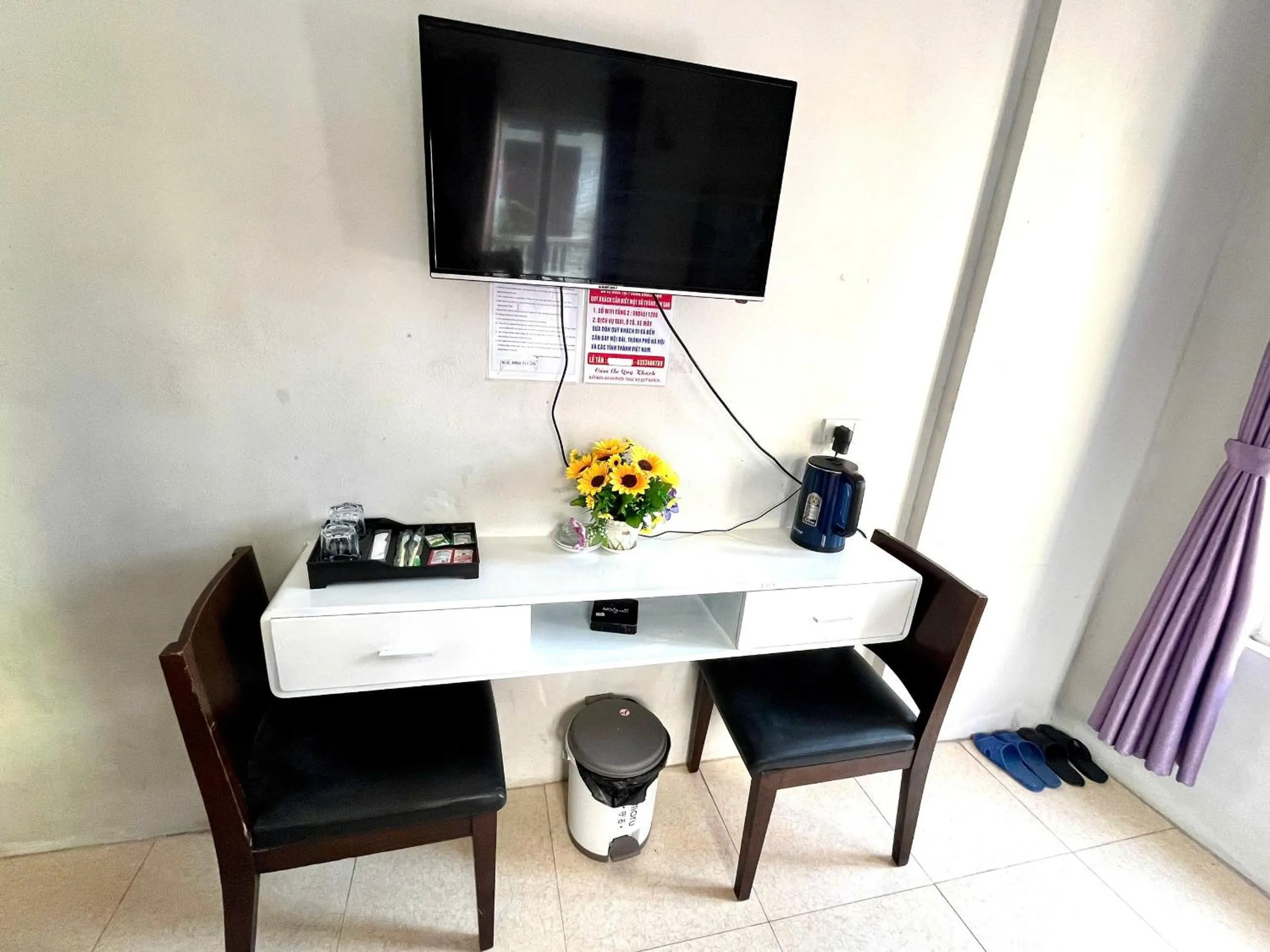 Dining area in Huy Hoang Airport