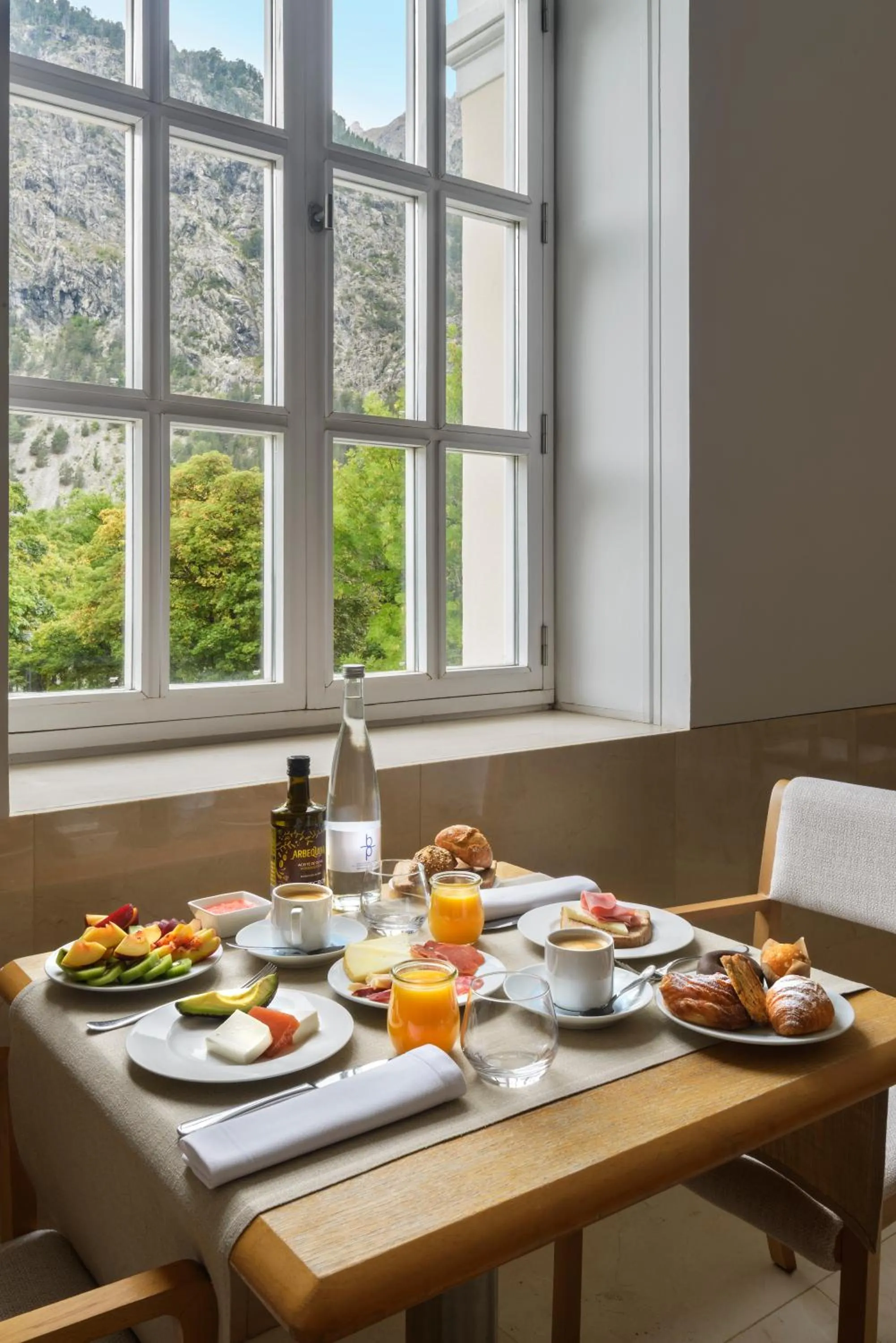 Breakfast in Gran Hotel – Balneario de Panticosa