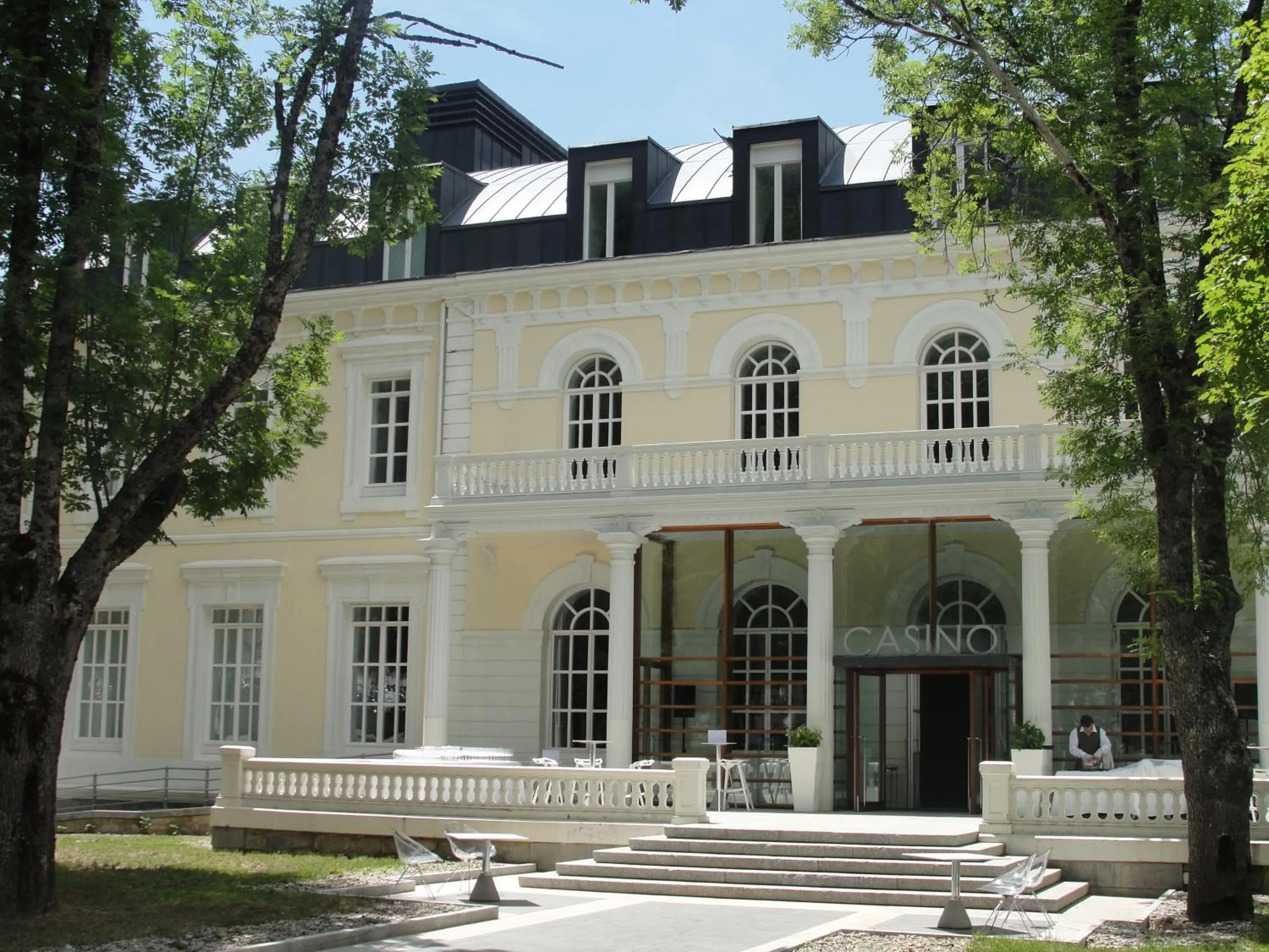 Facade/entrance in Gran Hotel – Balneario de Panticosa