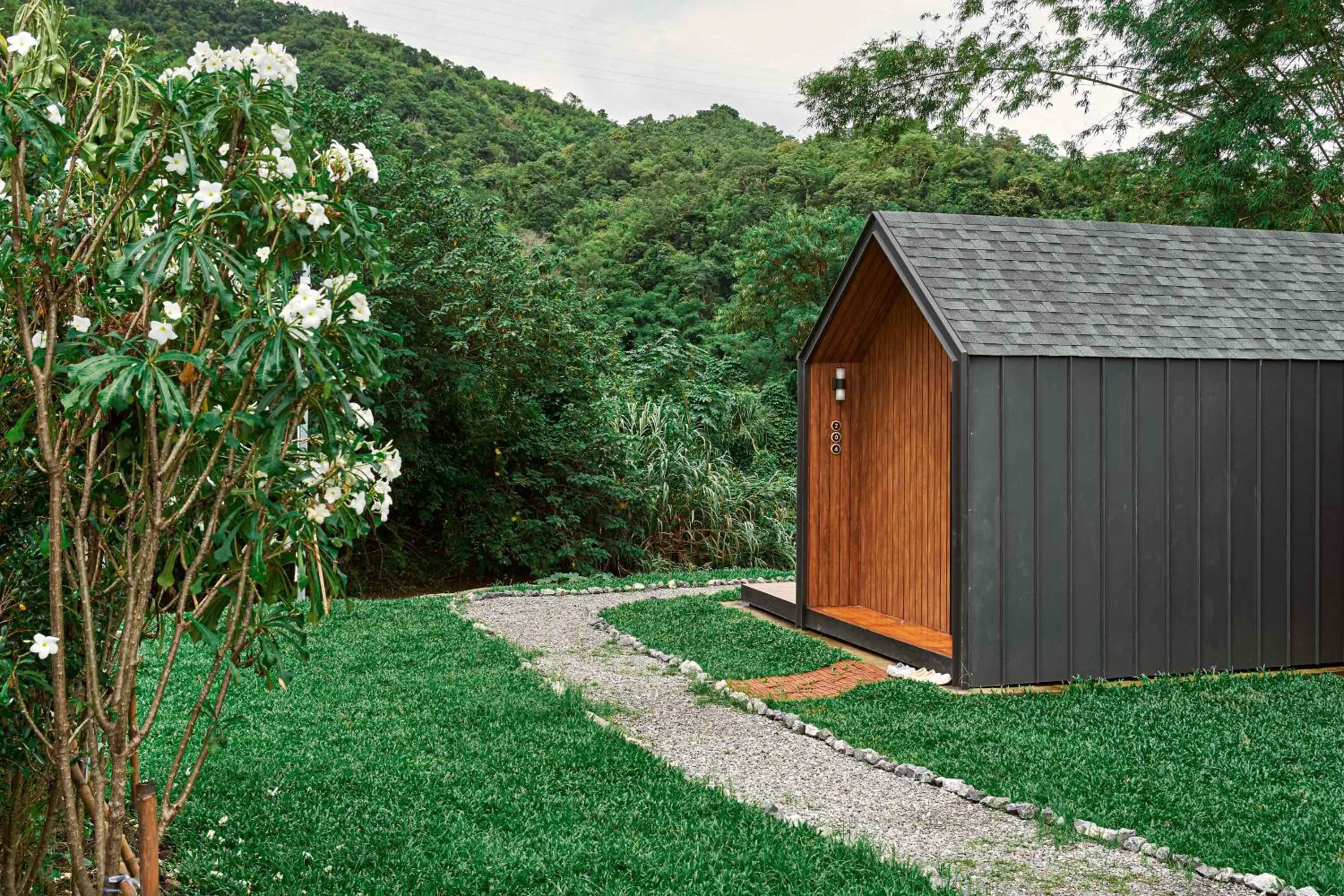 Property building in Baan Rai Santisuk