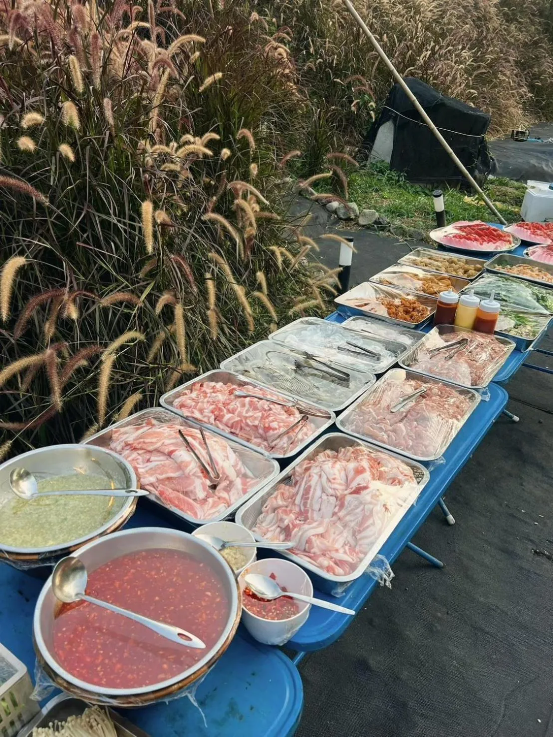 Food and drinks in Baan Rai Santisuk