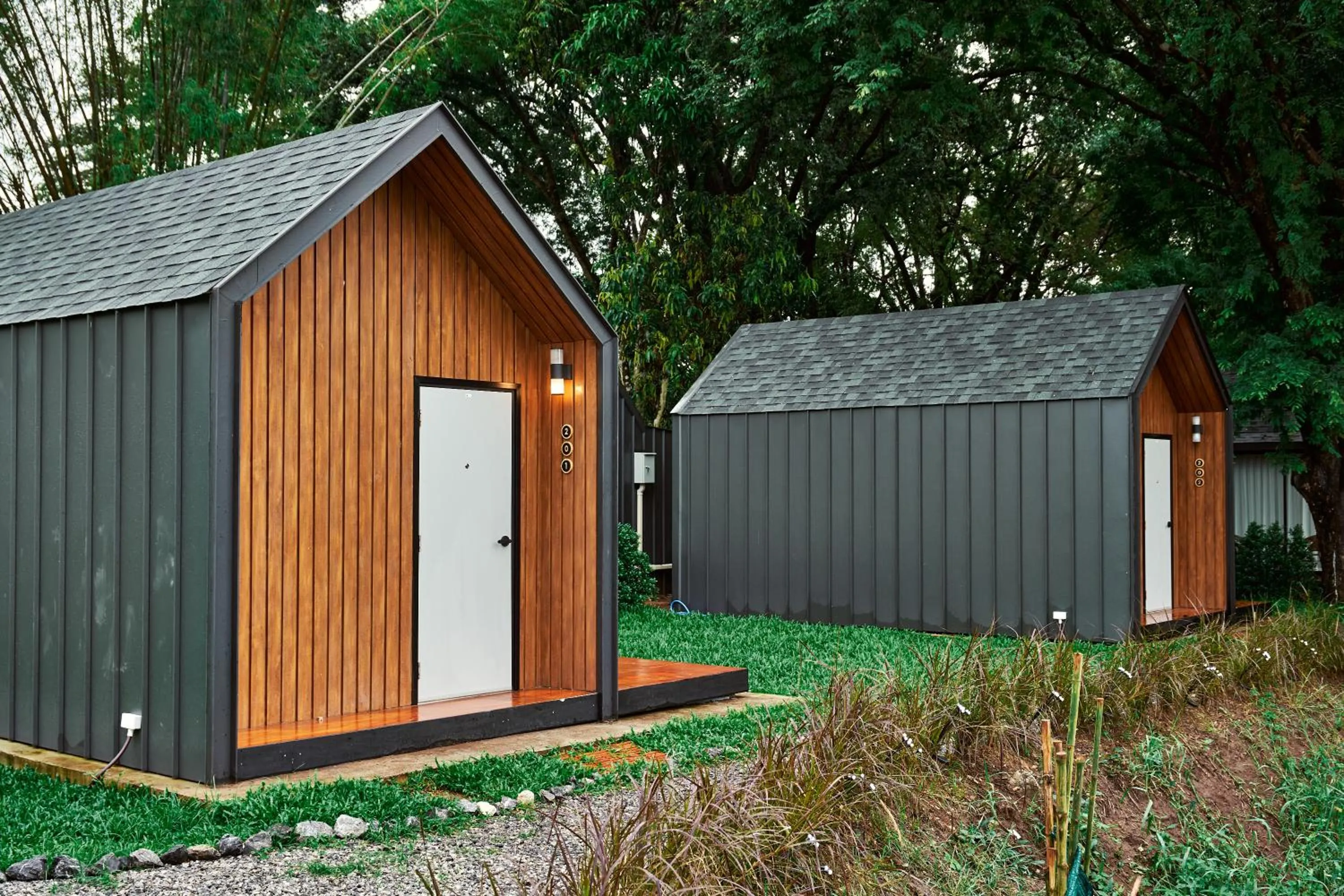 Property building in Baan Rai Santisuk