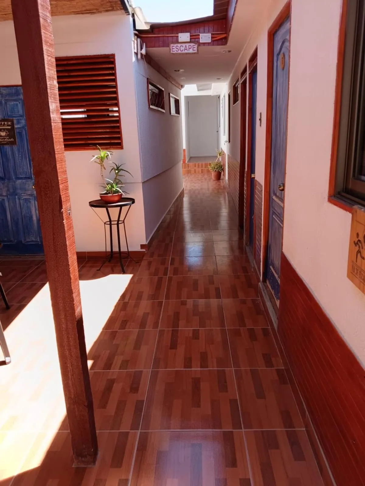 Property building in Hostal Siete Colores