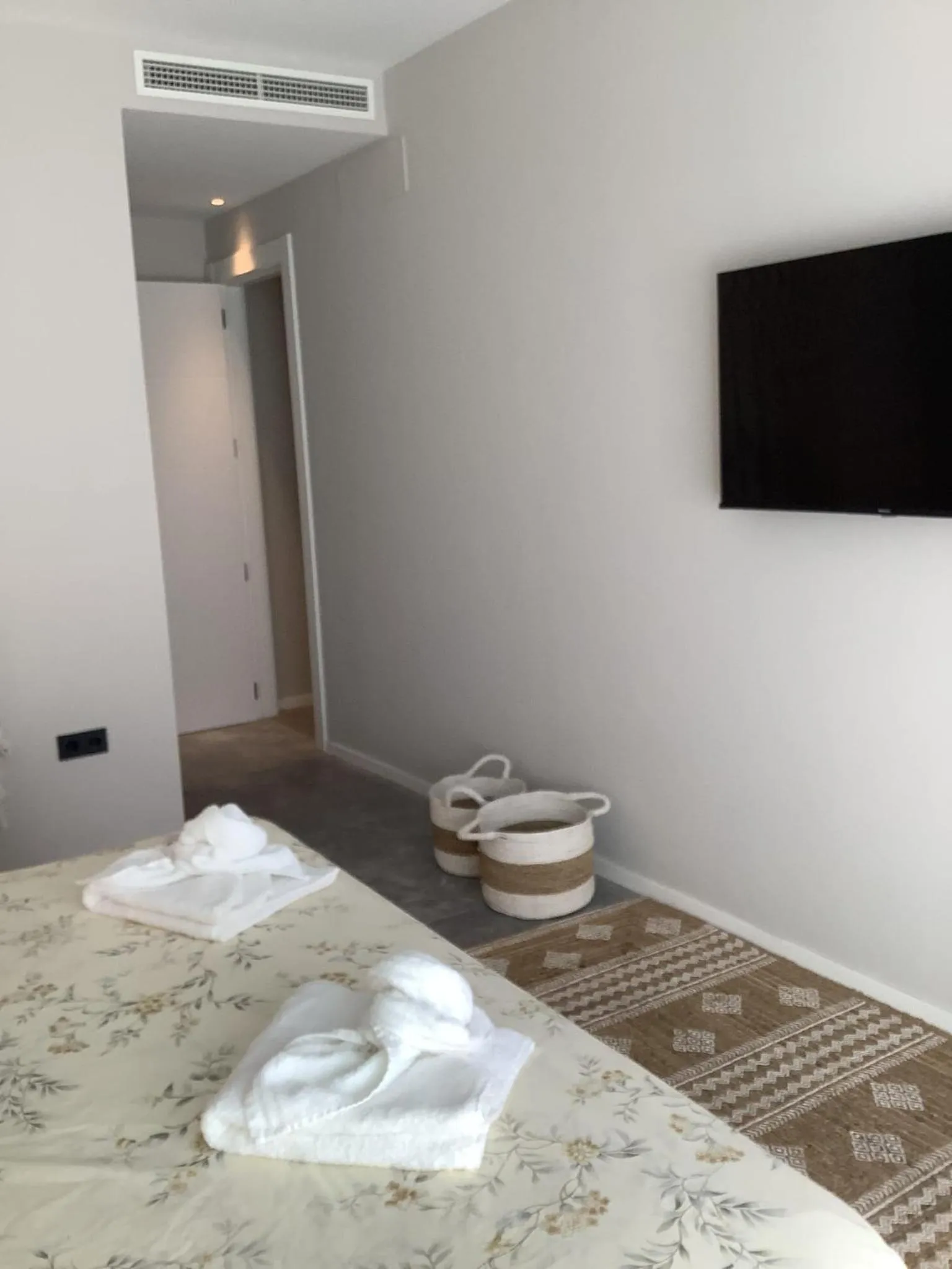 Bed in WHITE HOUSE IBIZA