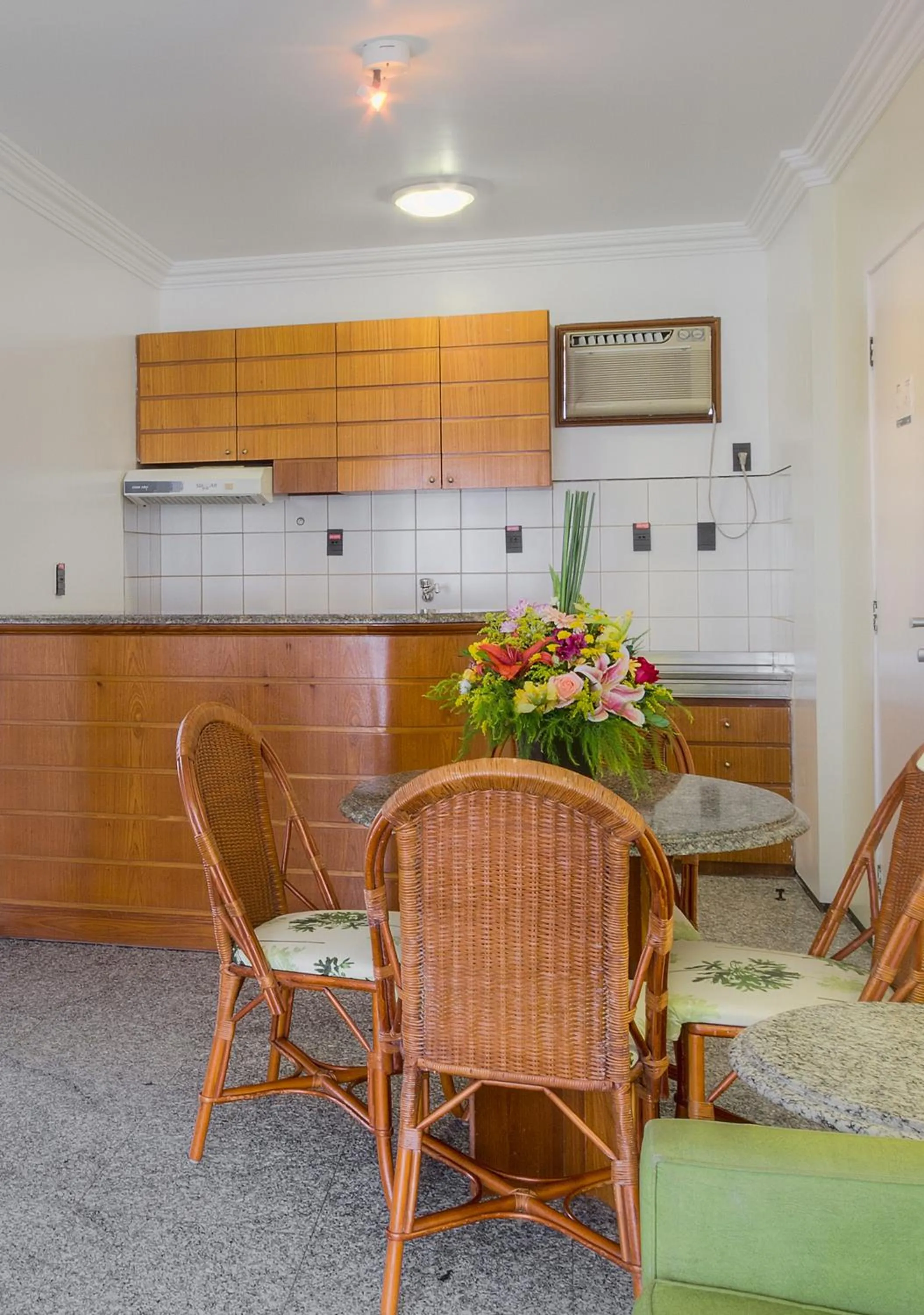 Kitchen or kitchenette in Tulip Inn Fortaleza