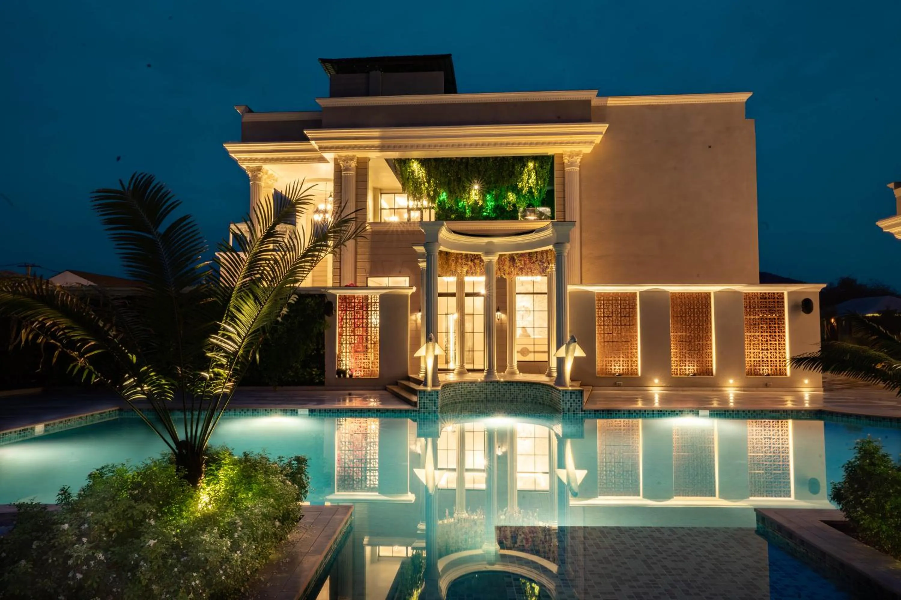 Restaurant/places to eat in La Nature Hotels & Resorts