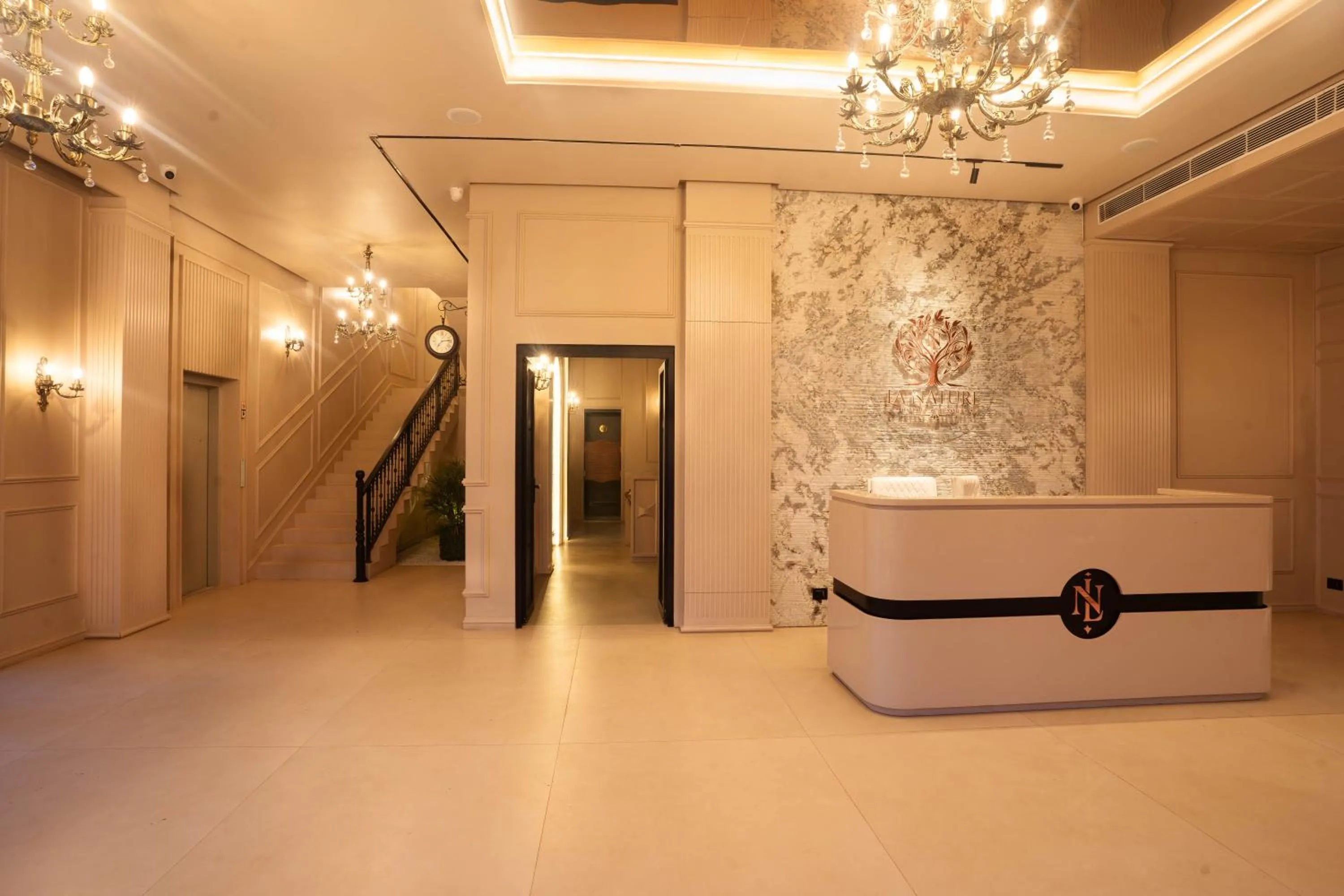 Communal lounge/ TV room in La Nature Hotels & Resorts