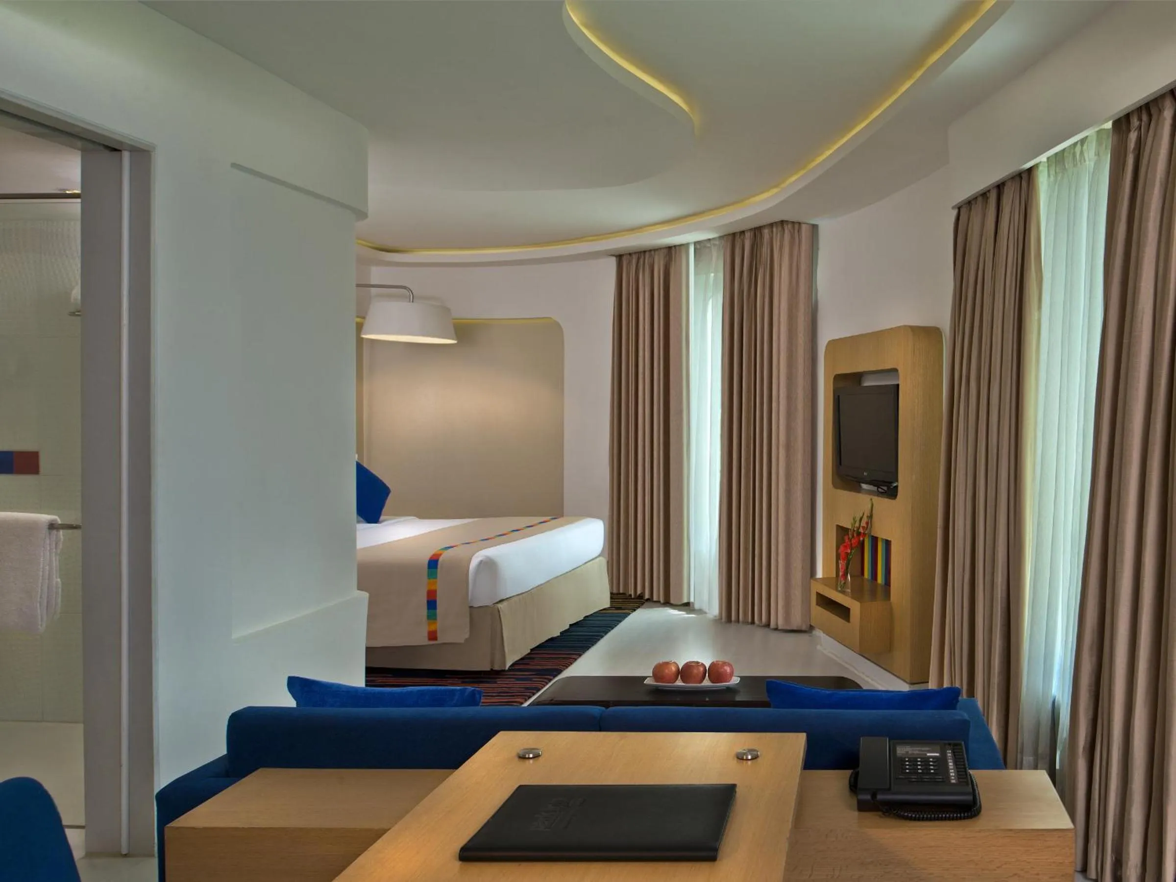 Photo of the whole room, Bed in Park Inn by Radisson New Delhi IP Extension