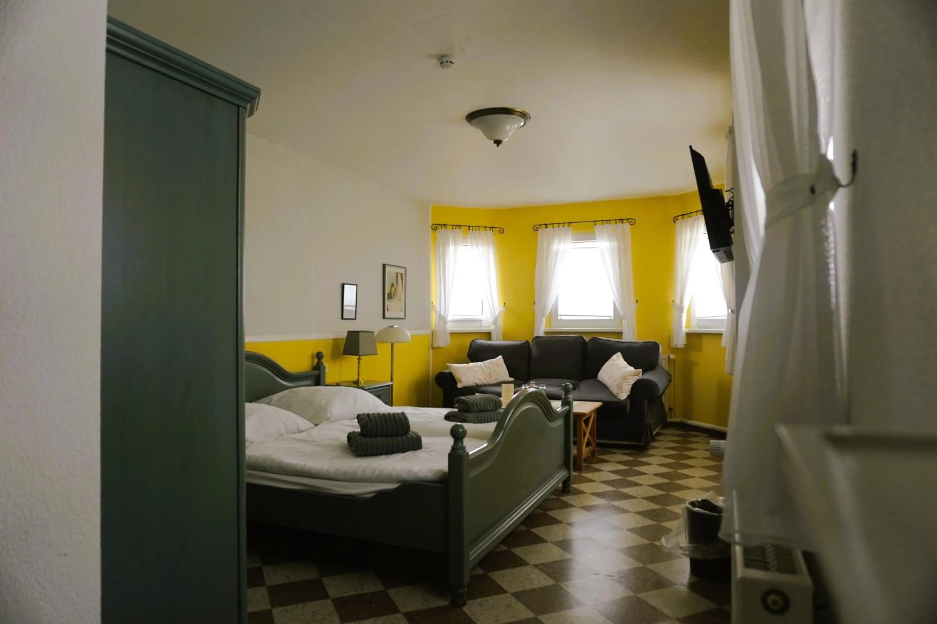 Photo of the whole room, Bed in Hotel & Restaurant zur Post